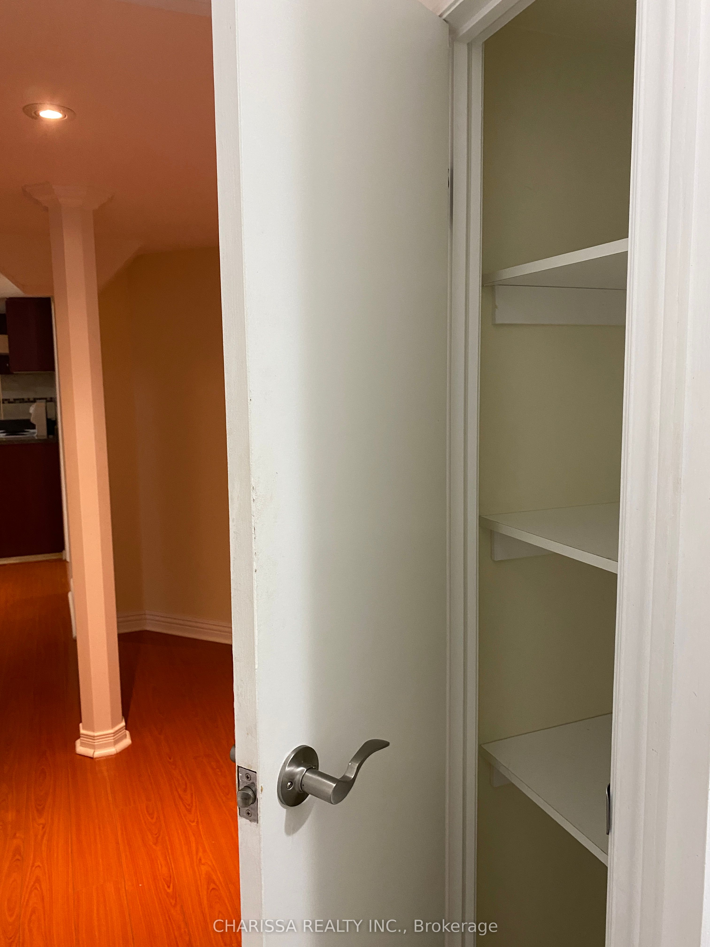 MLS #W12361325 image #20