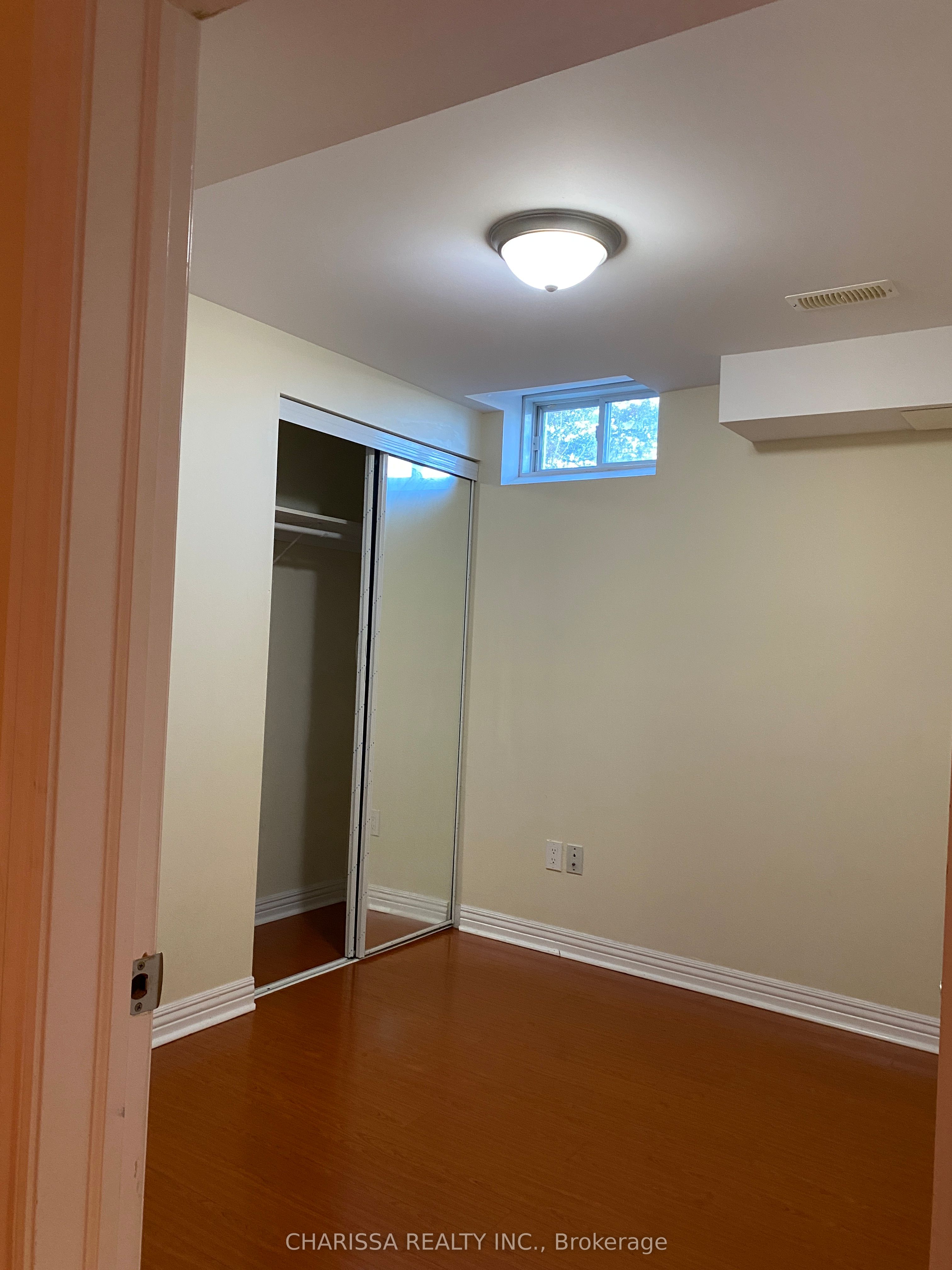 MLS #W12361325 image #9