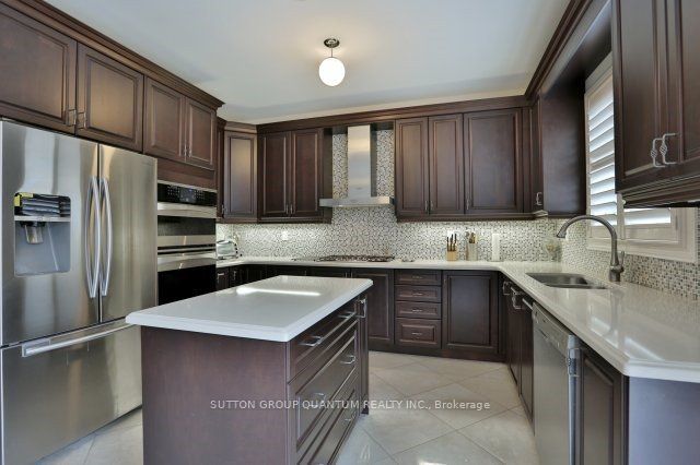 MLS #W12361352 image #7