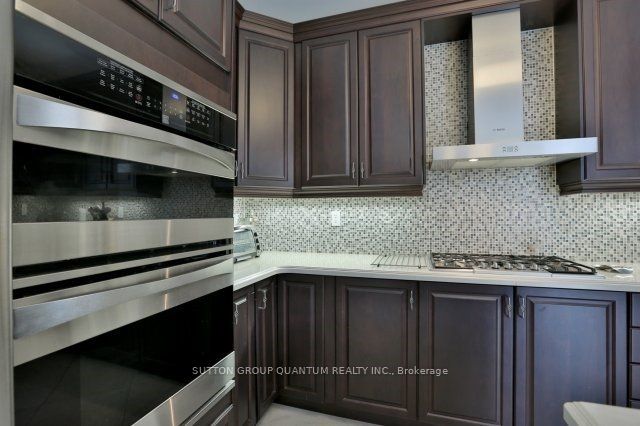 MLS #W12361352 image #9