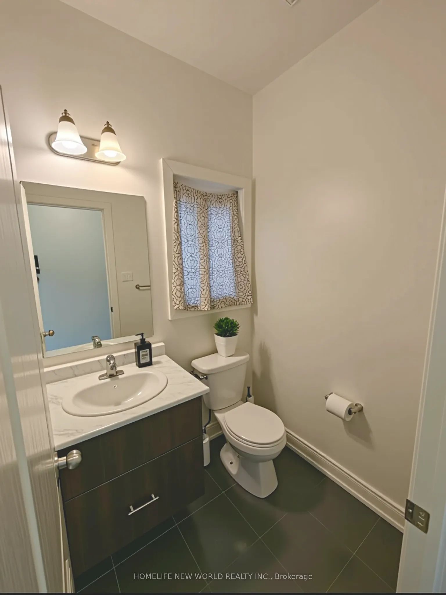 MLS #W12361421 image #1