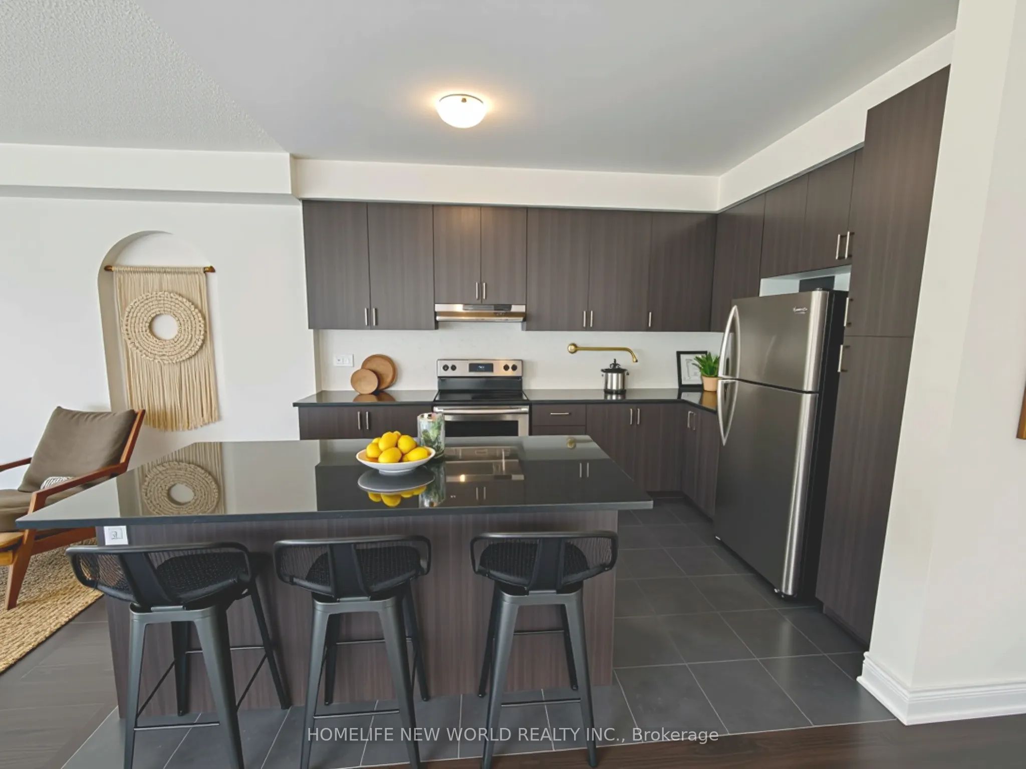 MLS #W12361421 image #9