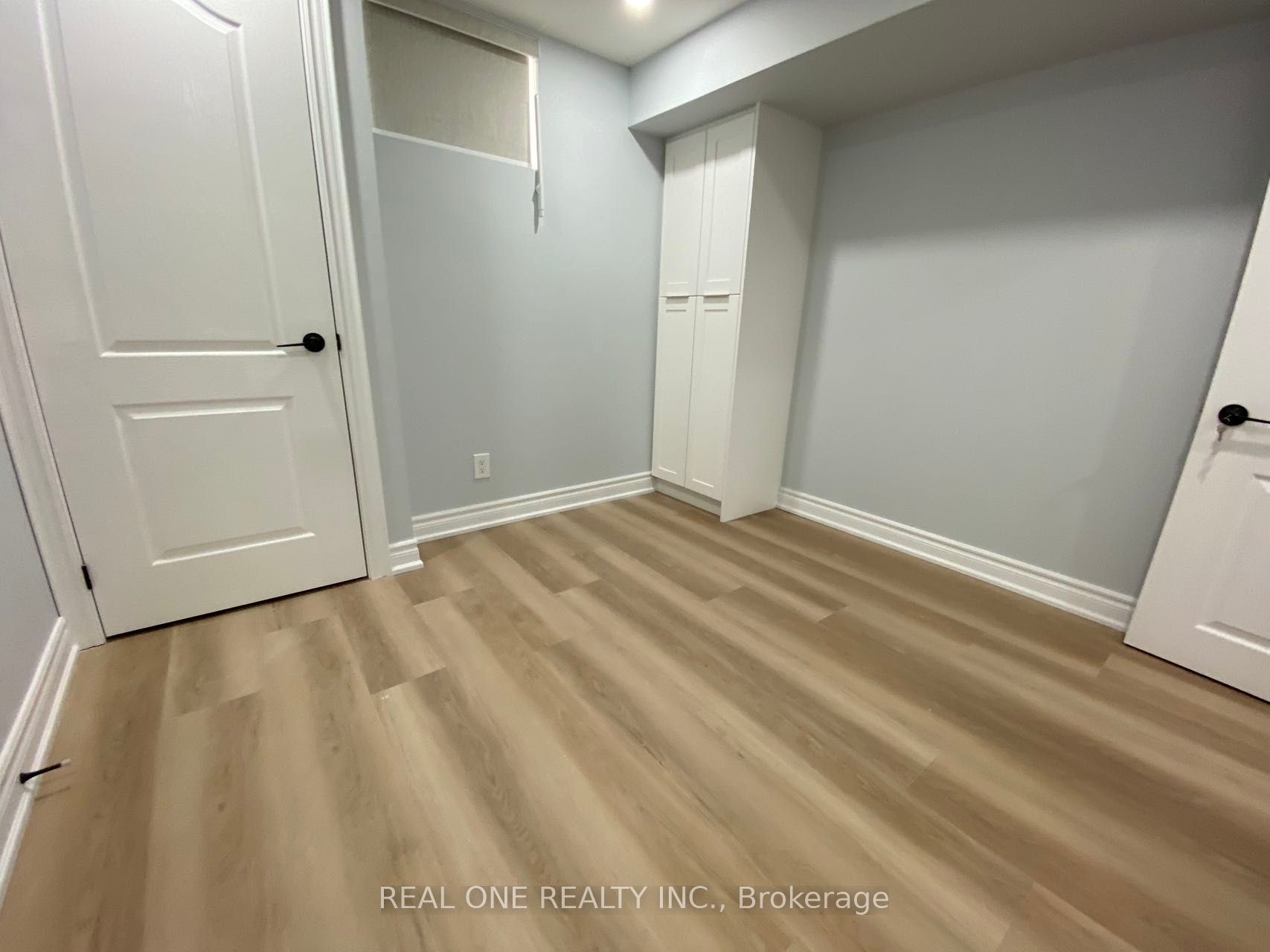 MLS #W12361441 image #9