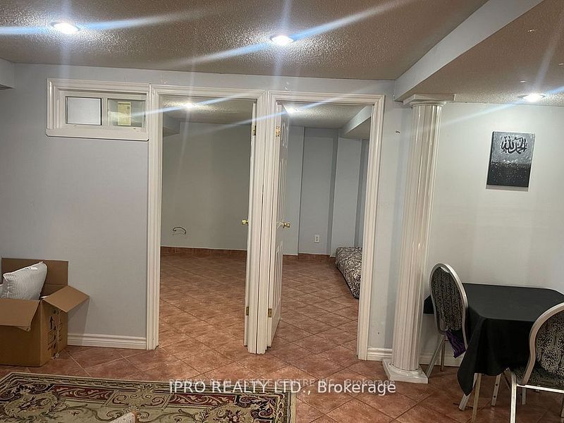 MLS #W12361518 image #6