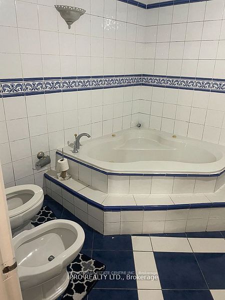 MLS #W12361518 image #7