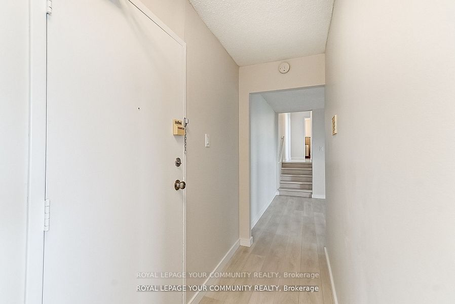 MLS #W12362291 image #2