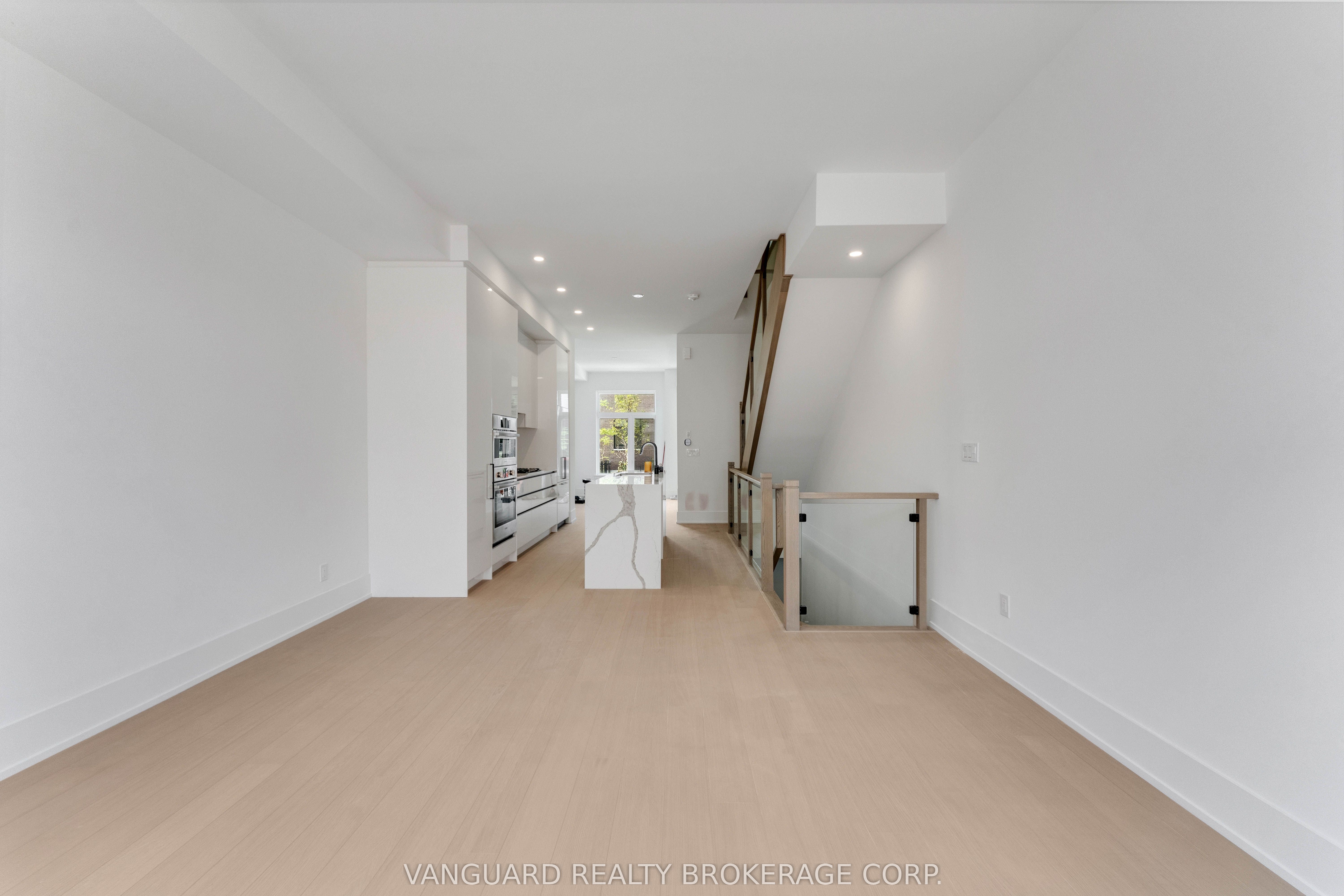 MLS #W12362703 image #19