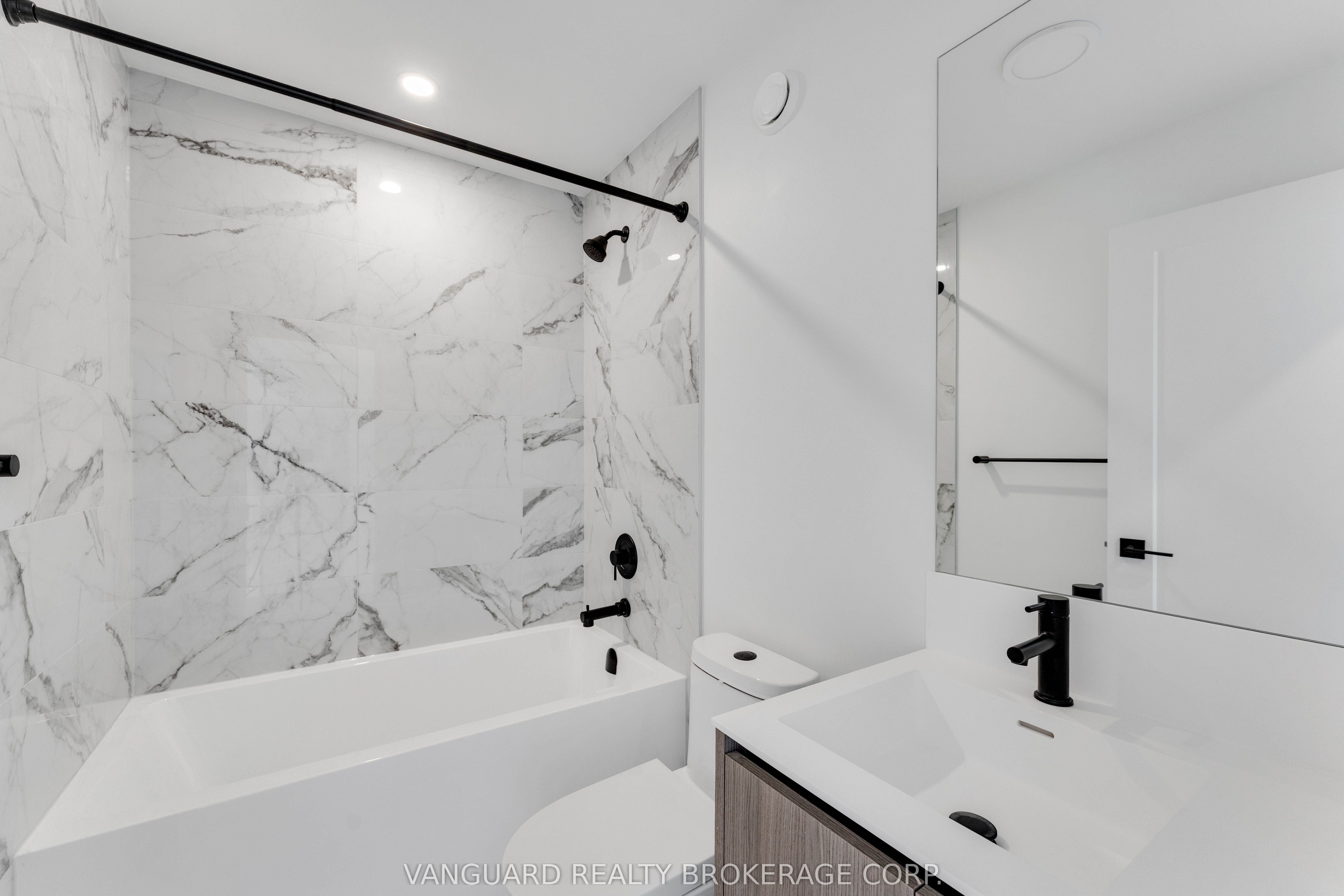 MLS #W12362703 image #22