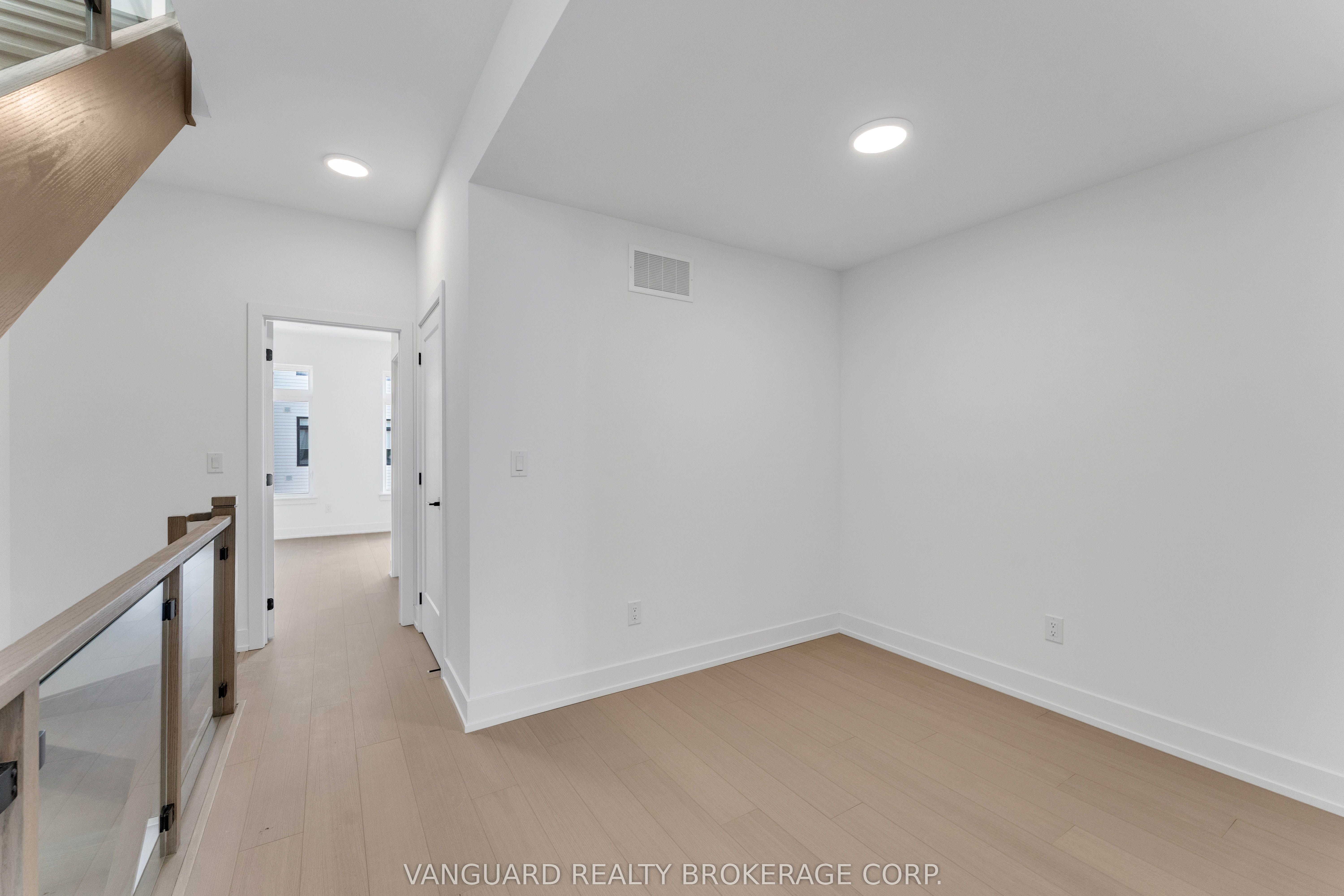 MLS #W12362703 image #23