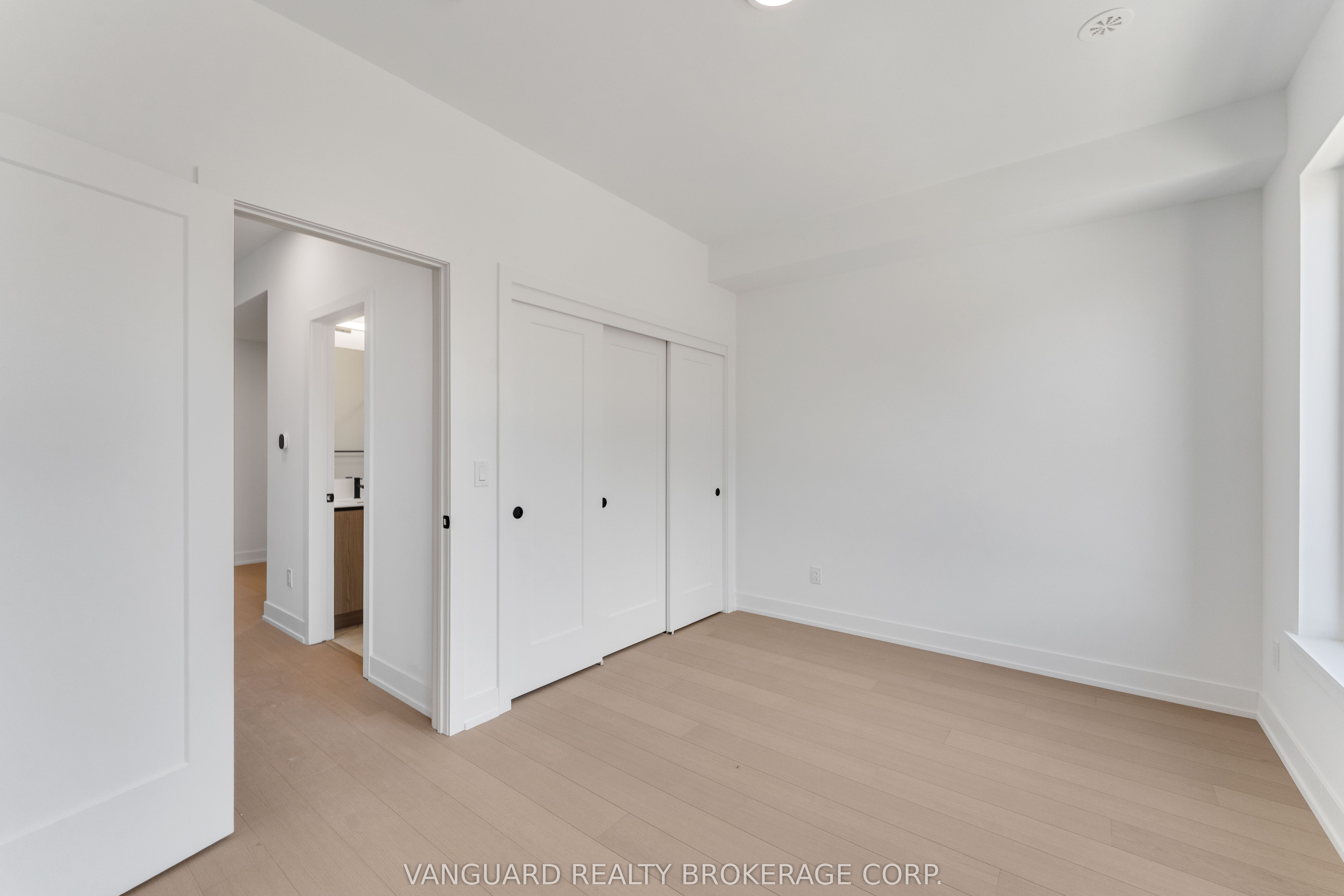 MLS #W12362703 image #25