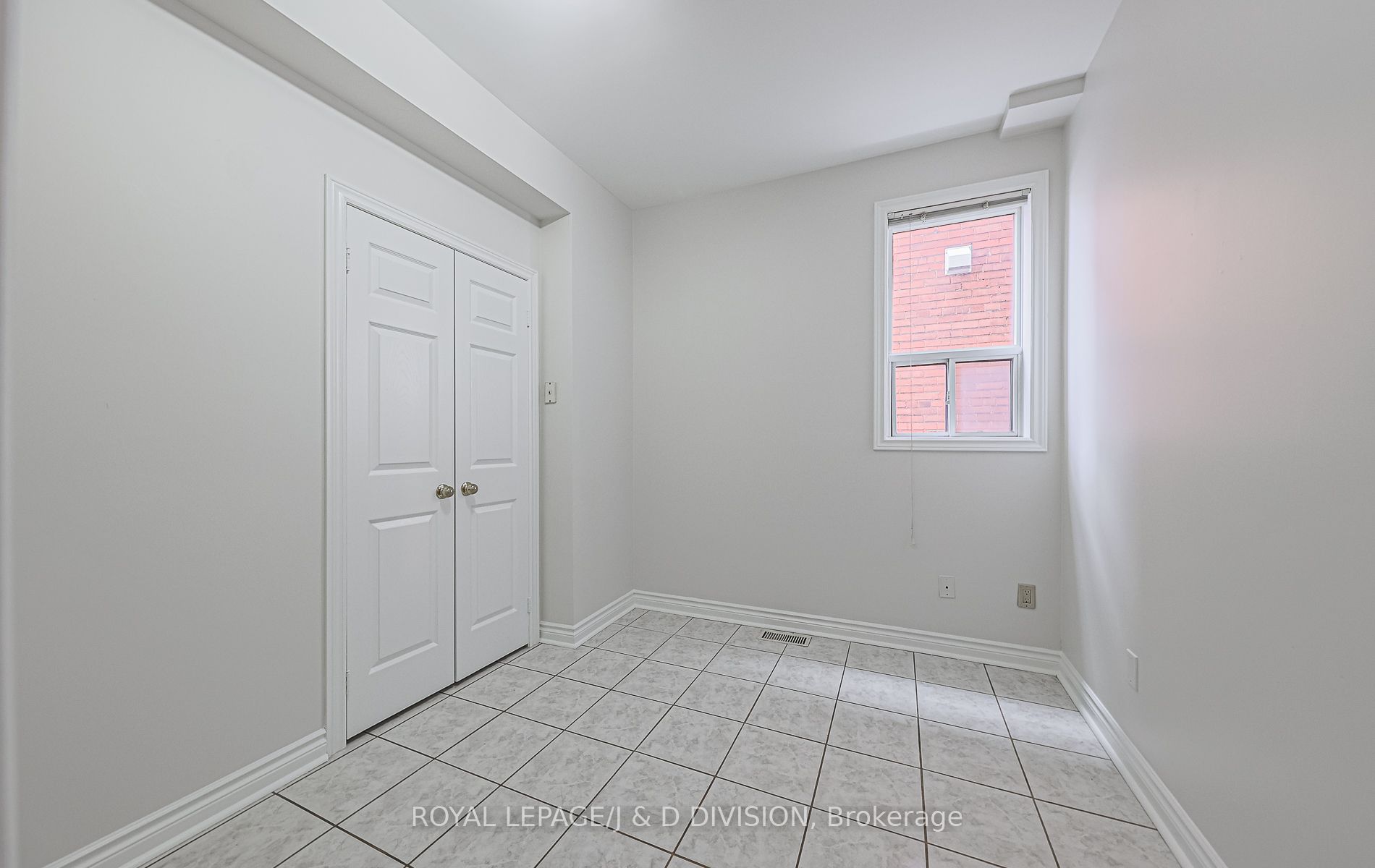 MLS #W12363125 image #13