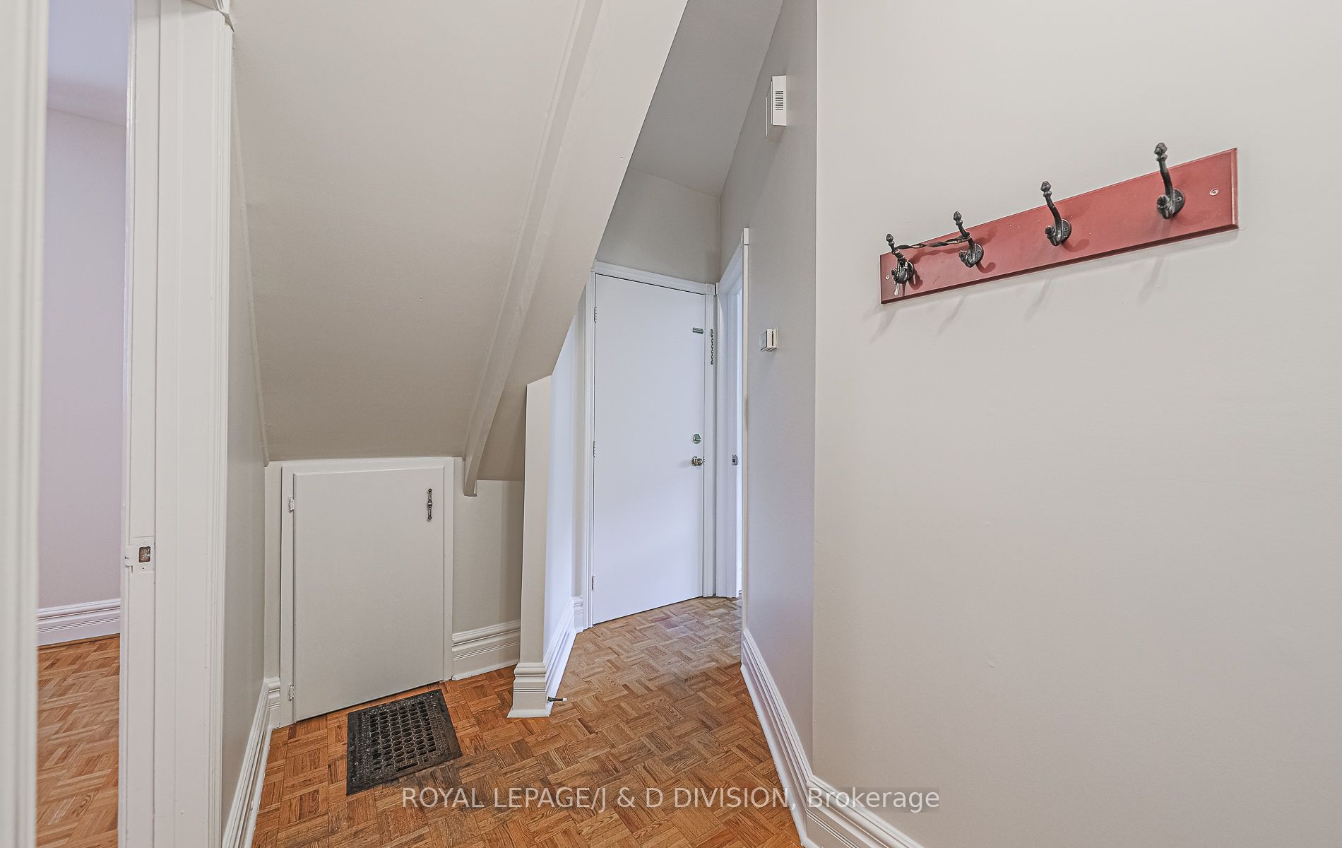 MLS #W12363125 image #6