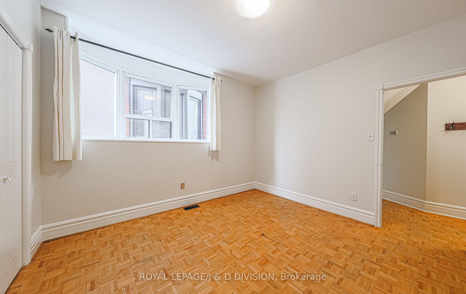 MLS #W12363125 image #9