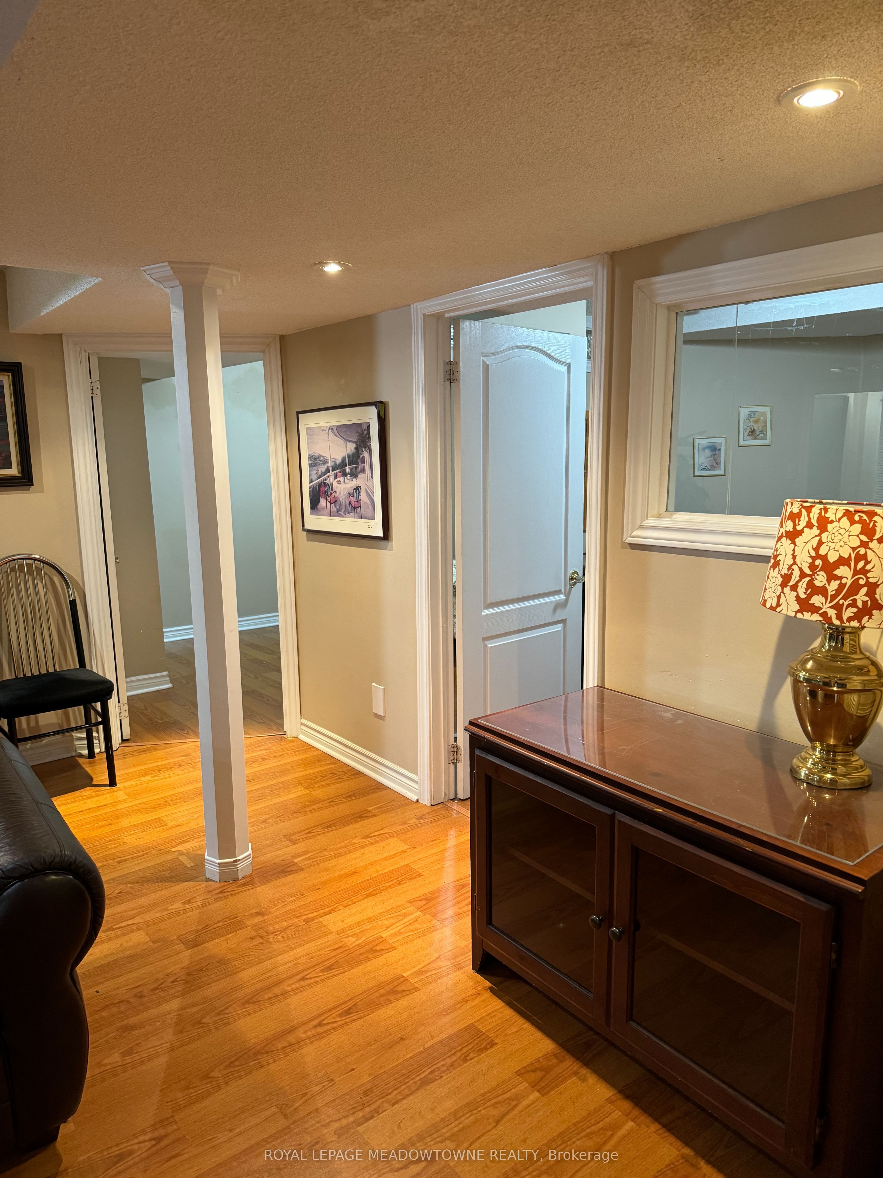 MLS #W12363328 image #11