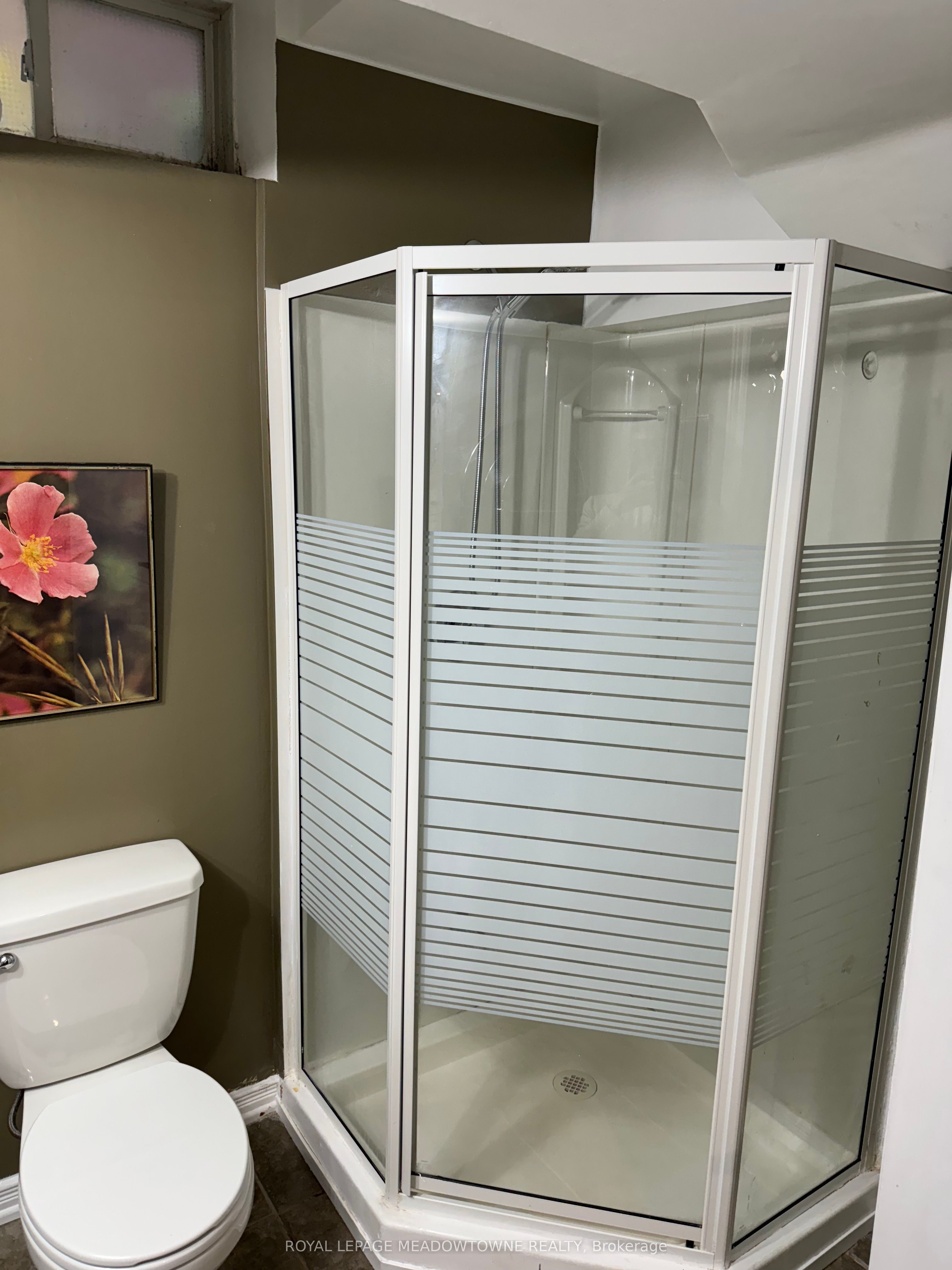 MLS #W12363328 image #8