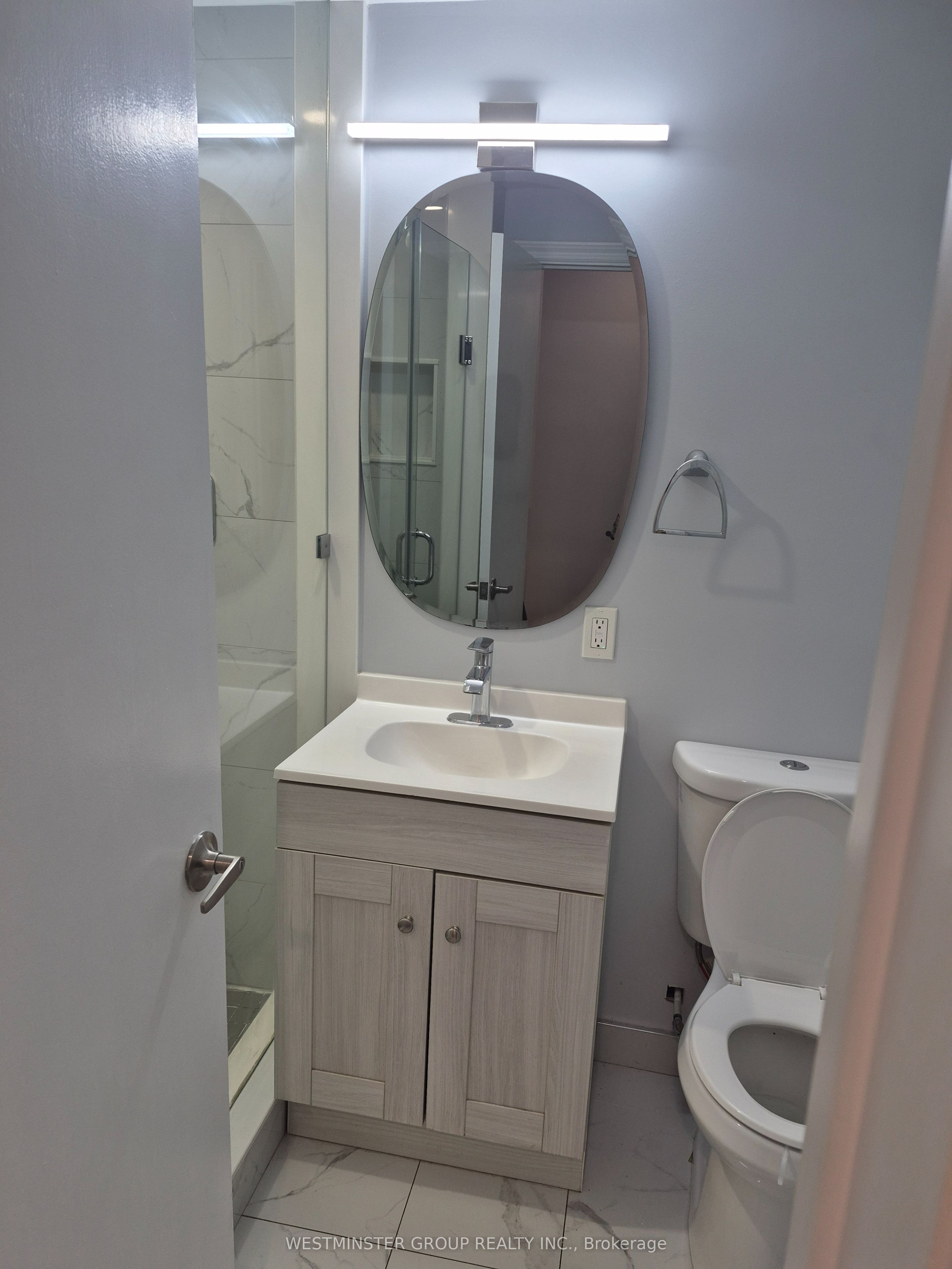 MLS #W12363445 image #2