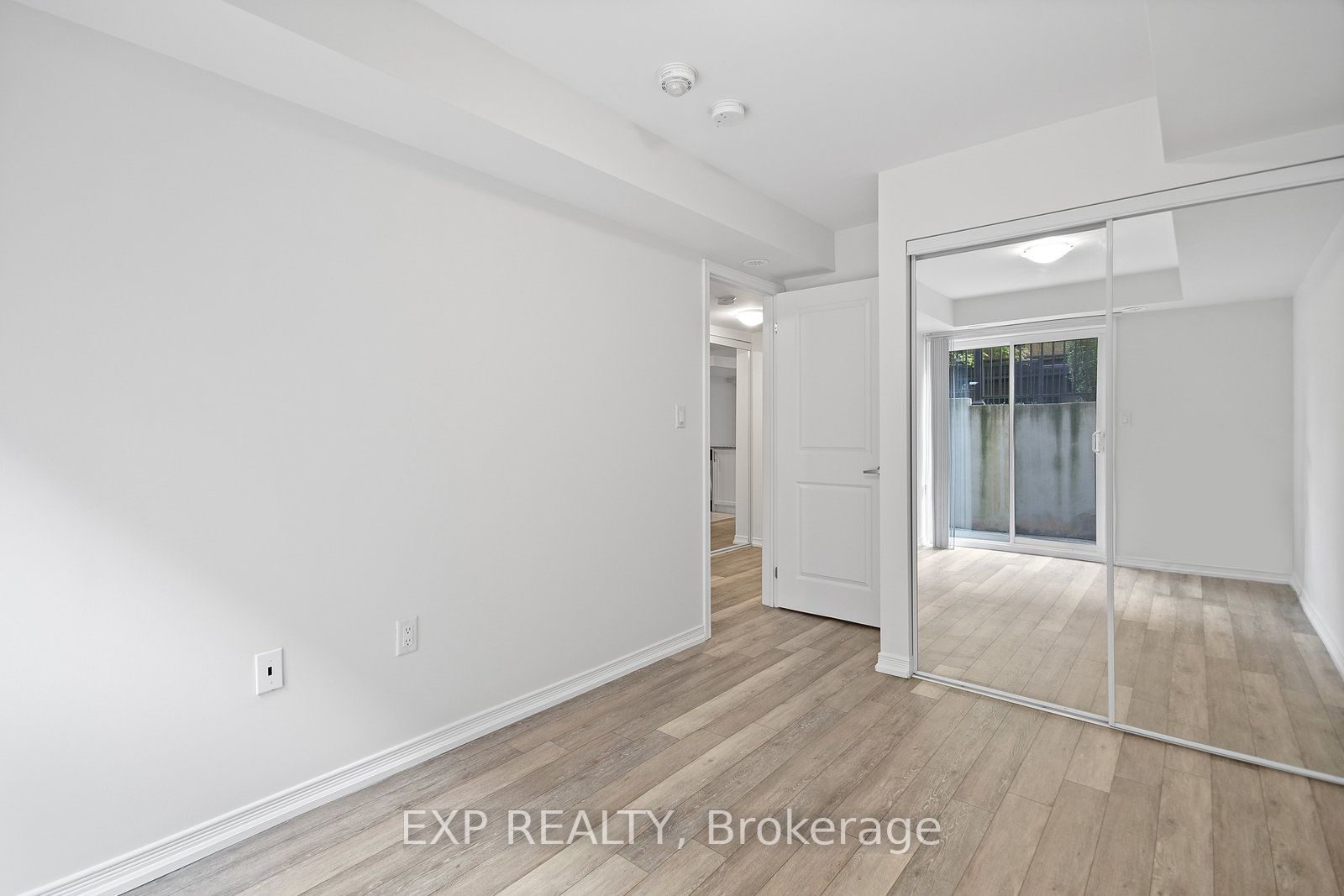 MLS #W12363475 image #18