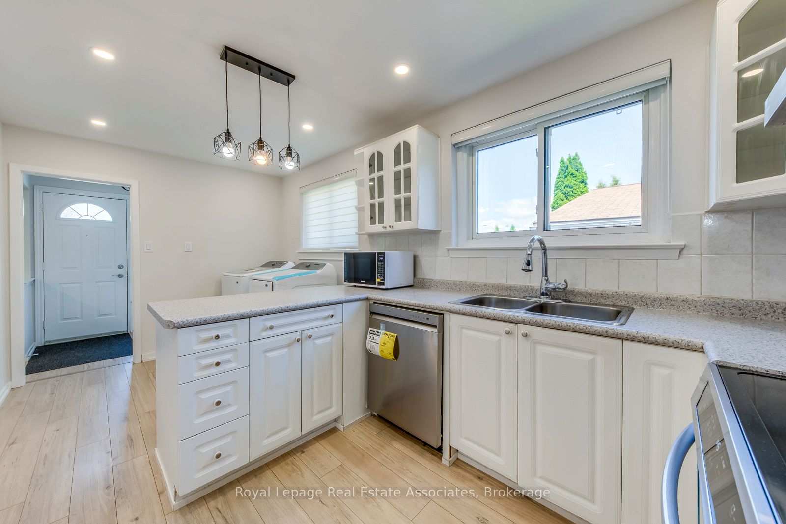 MLS #W12363558 image #17