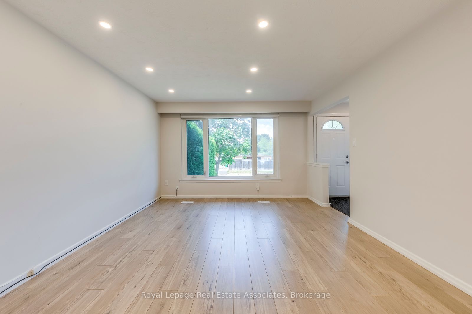 MLS #W12363558 image #4