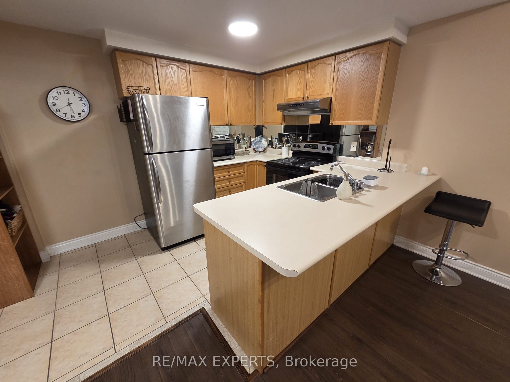 MLS #W12363587 image #10