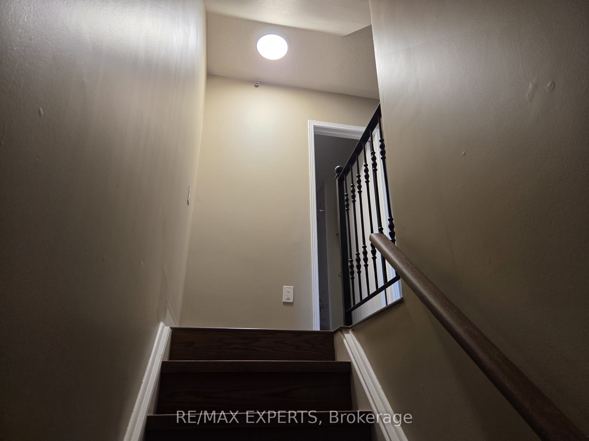 MLS #W12363587 image #13