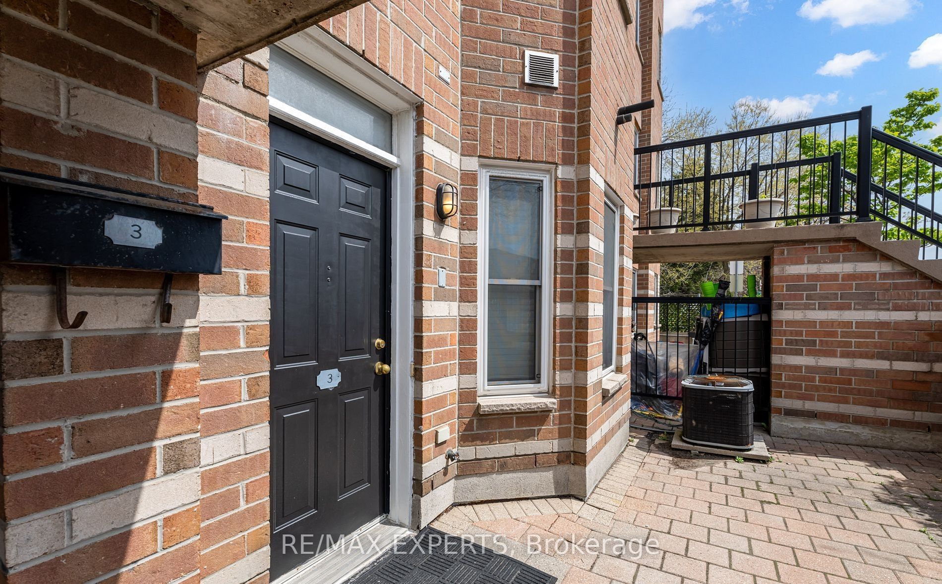 MLS #W12363587 image #3