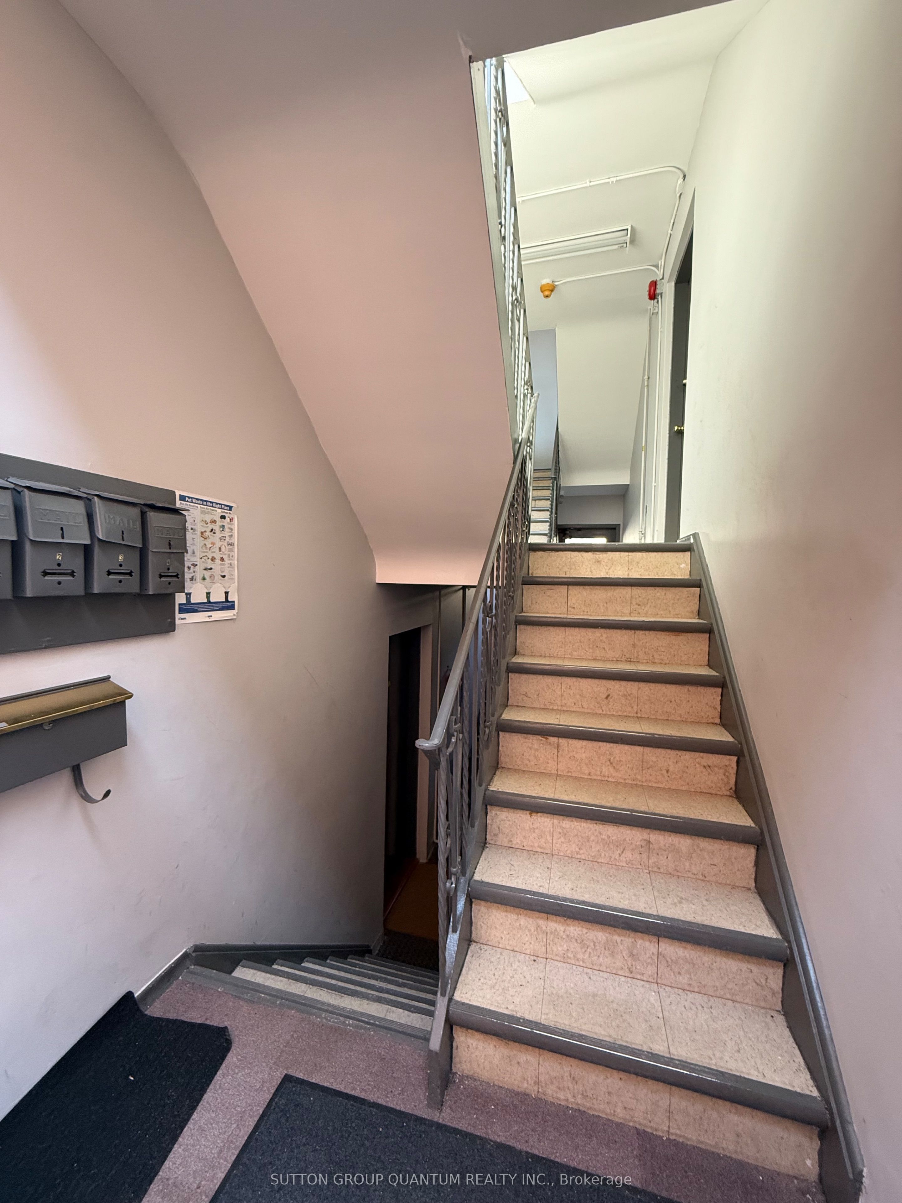 MLS #W12363714 image #2