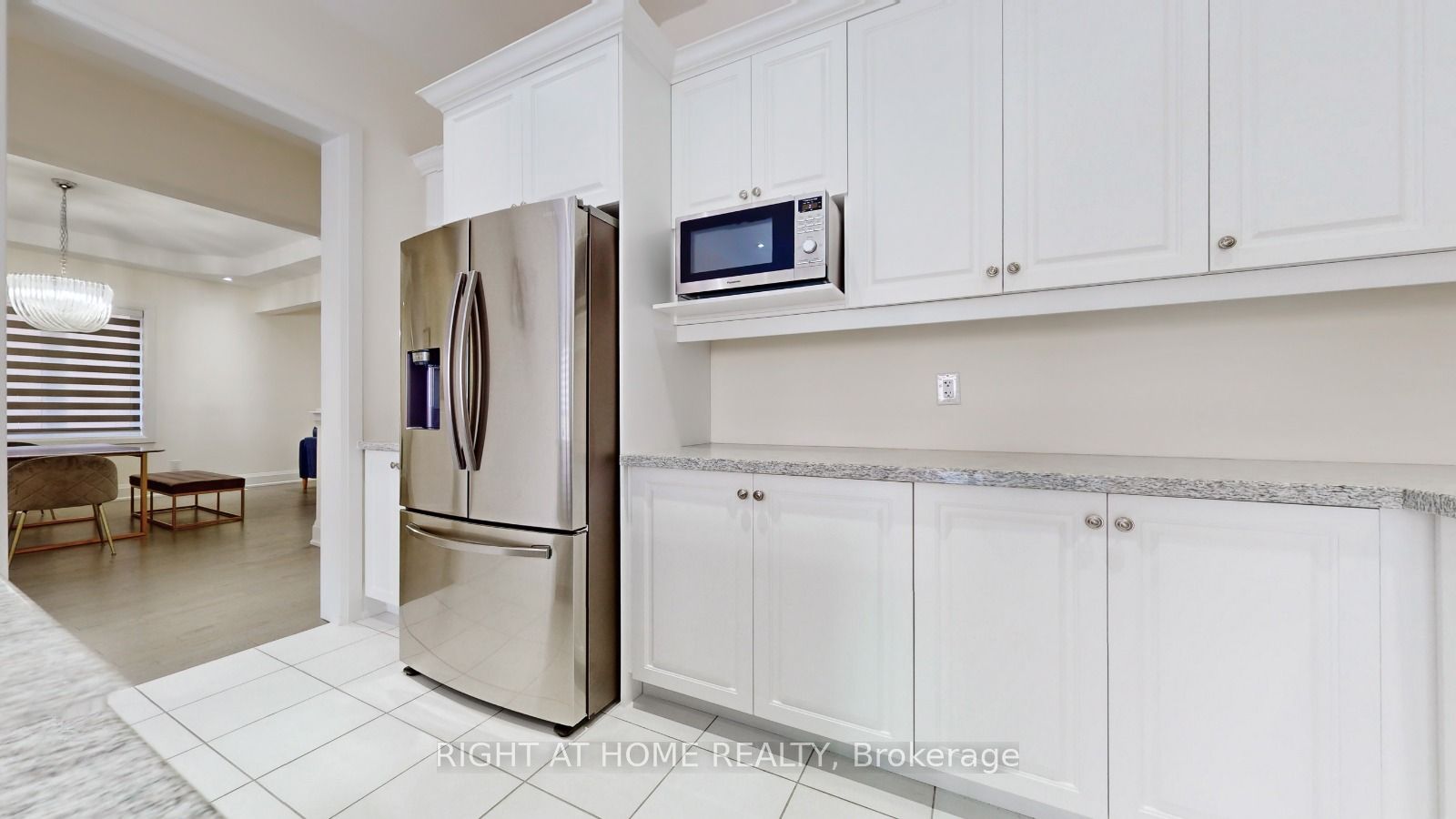 MLS #W12364574 image #10