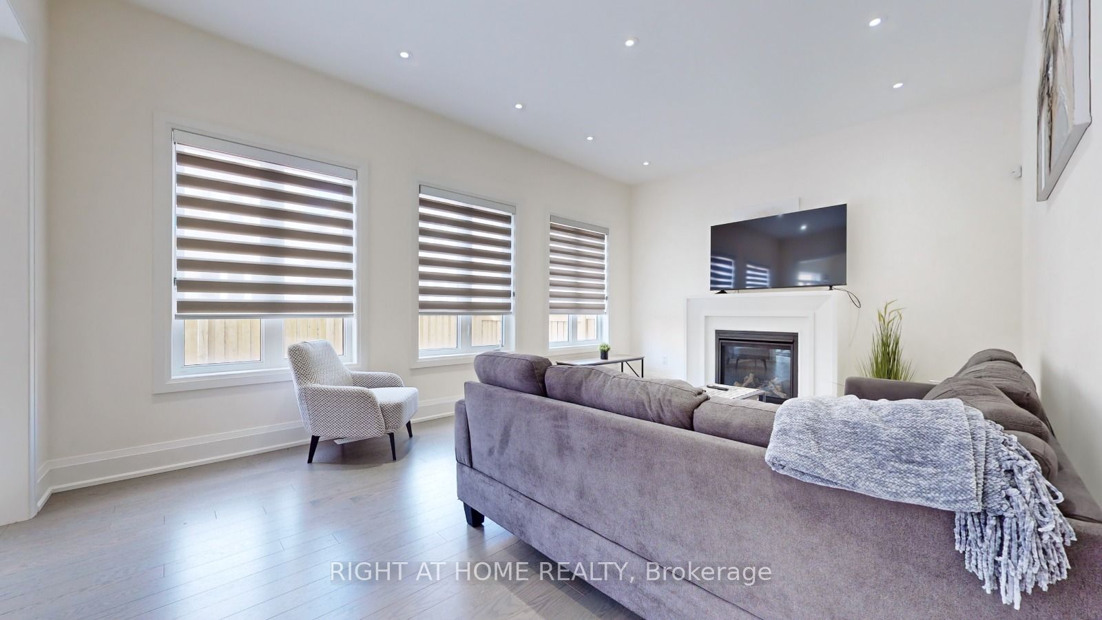 MLS #W12364574 image #3