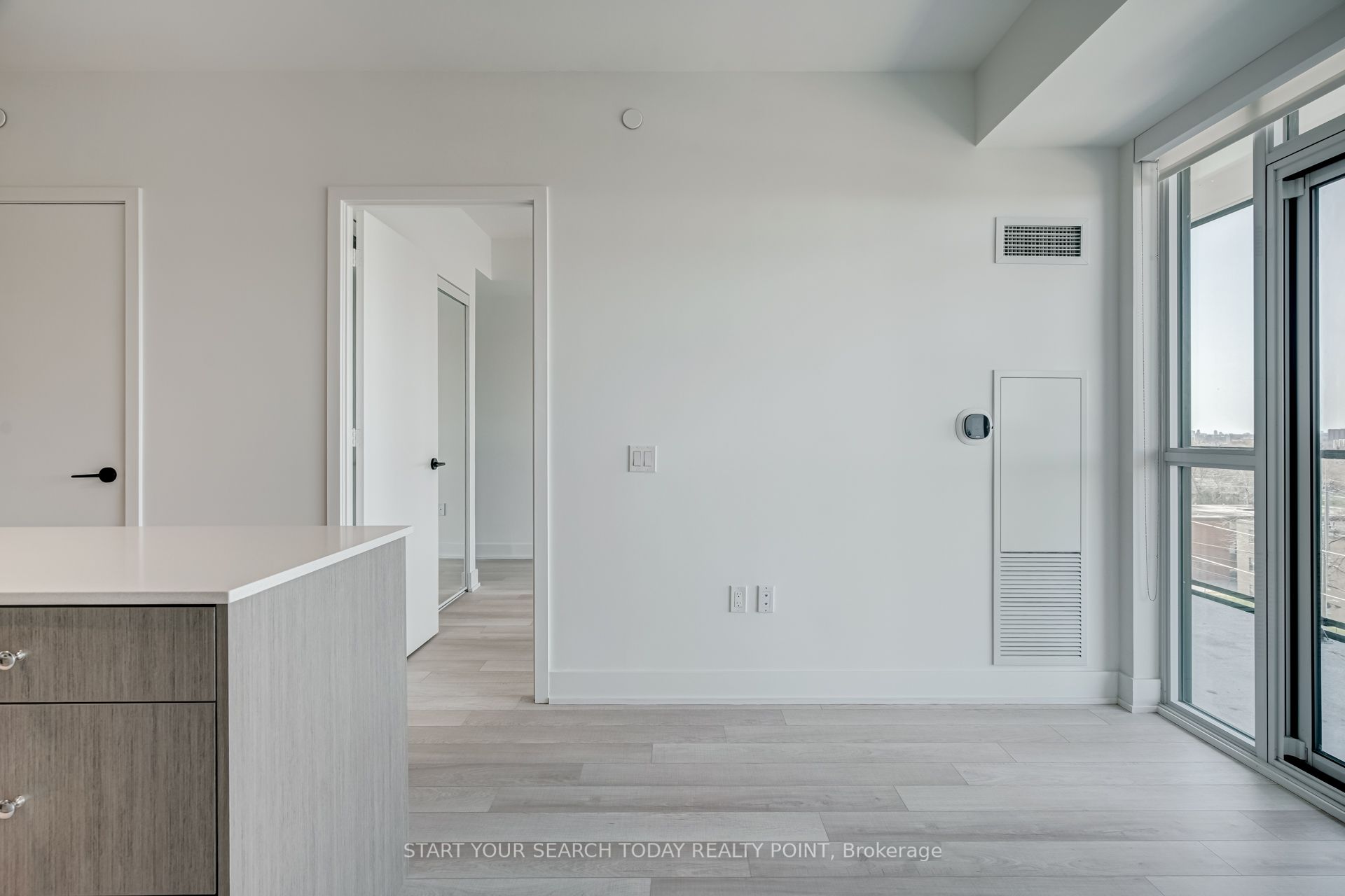 MLS #W12364661 image #11