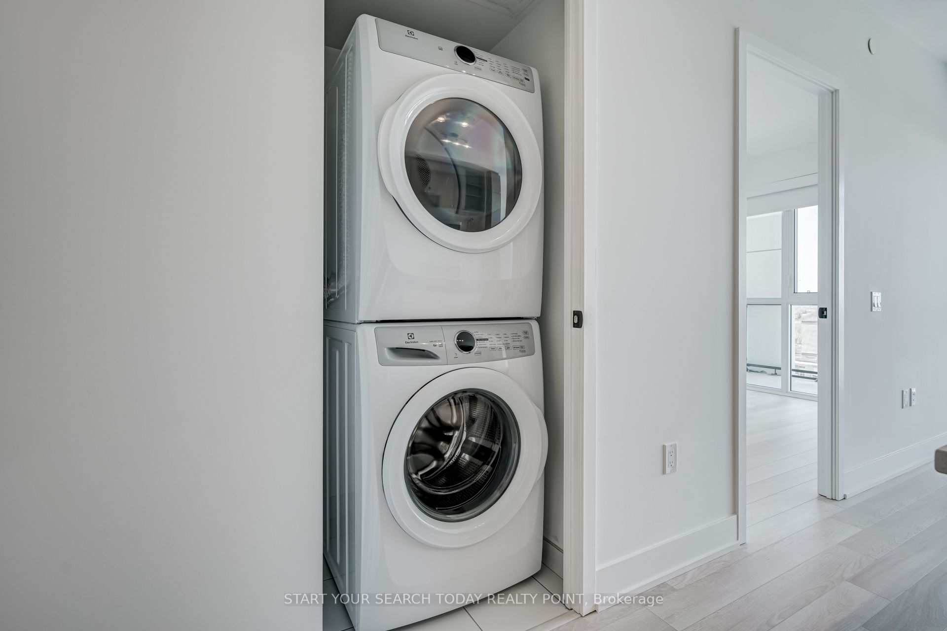 MLS #W12364661 image #24