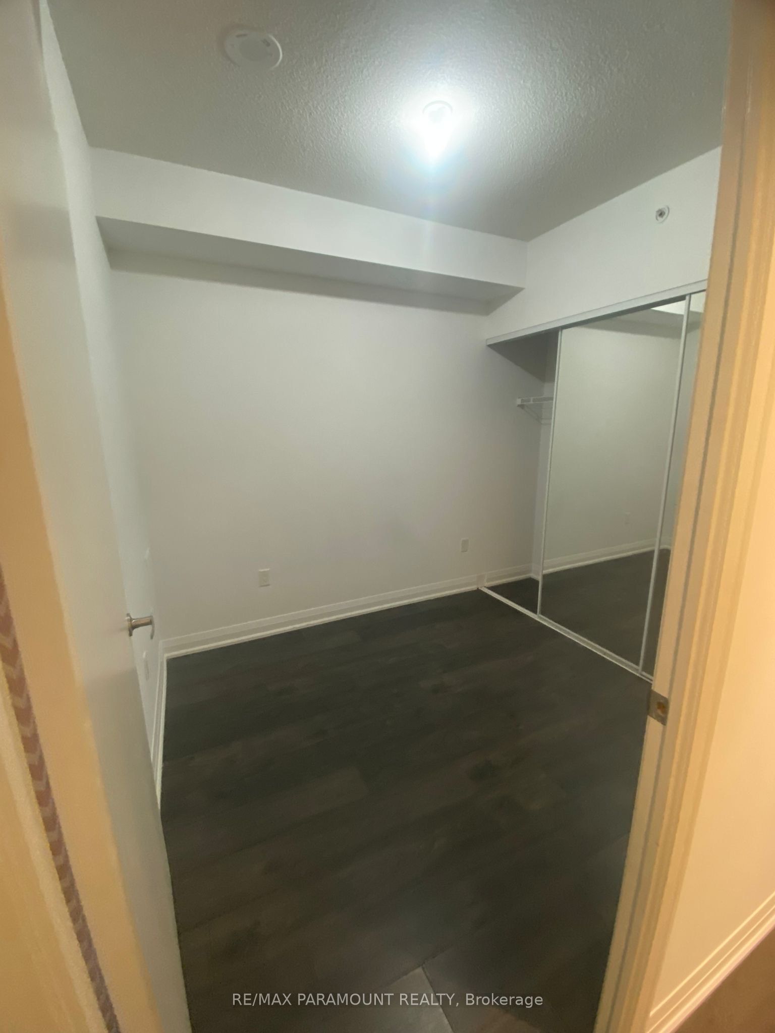 MLS #W12364681 image #4