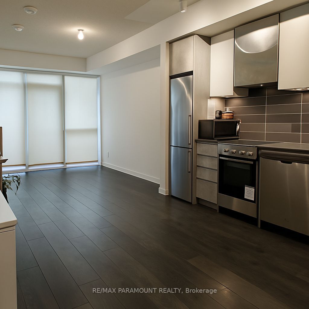 MLS #W12364681 image #8