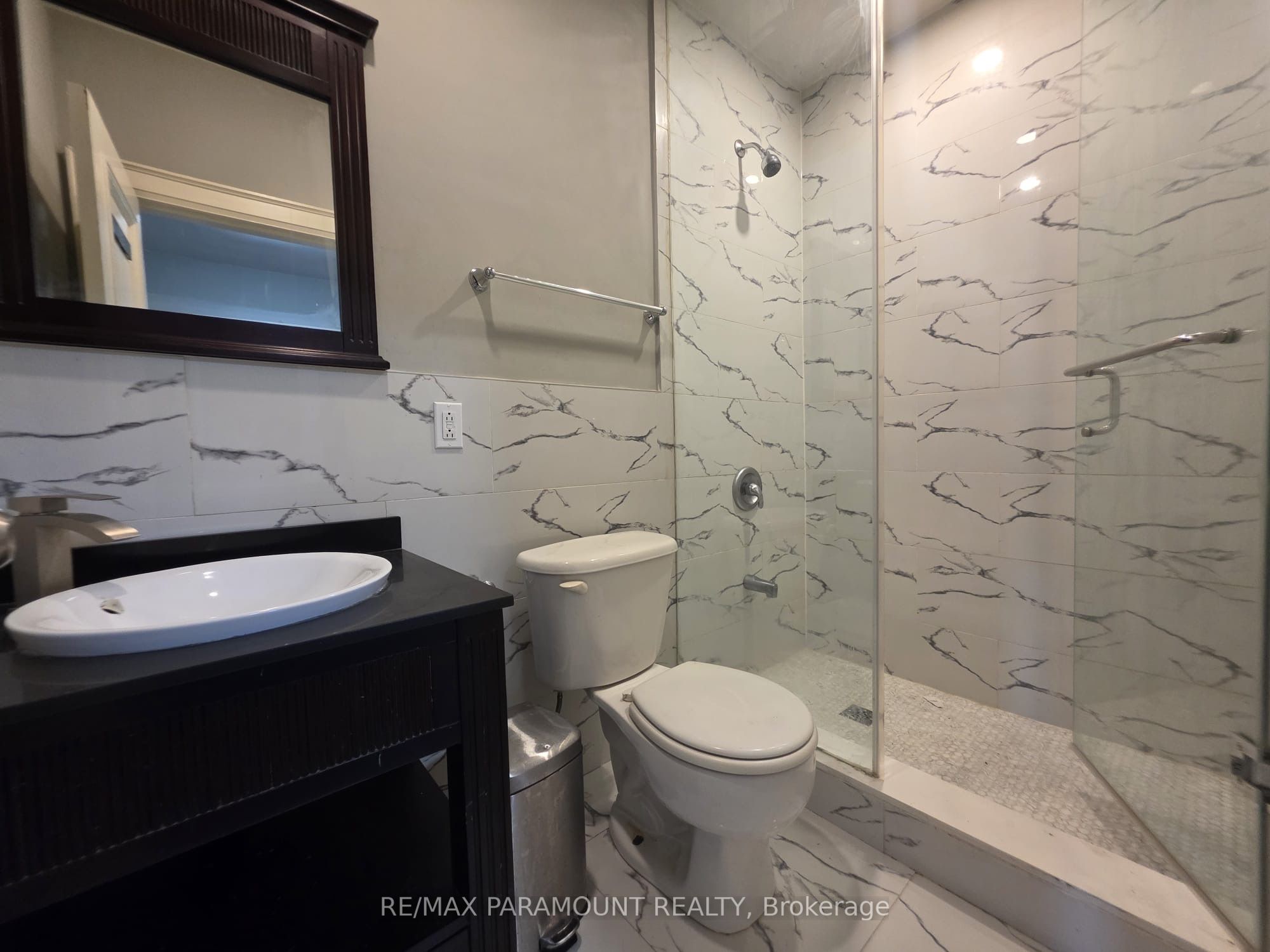 MLS #W12364870 image #6