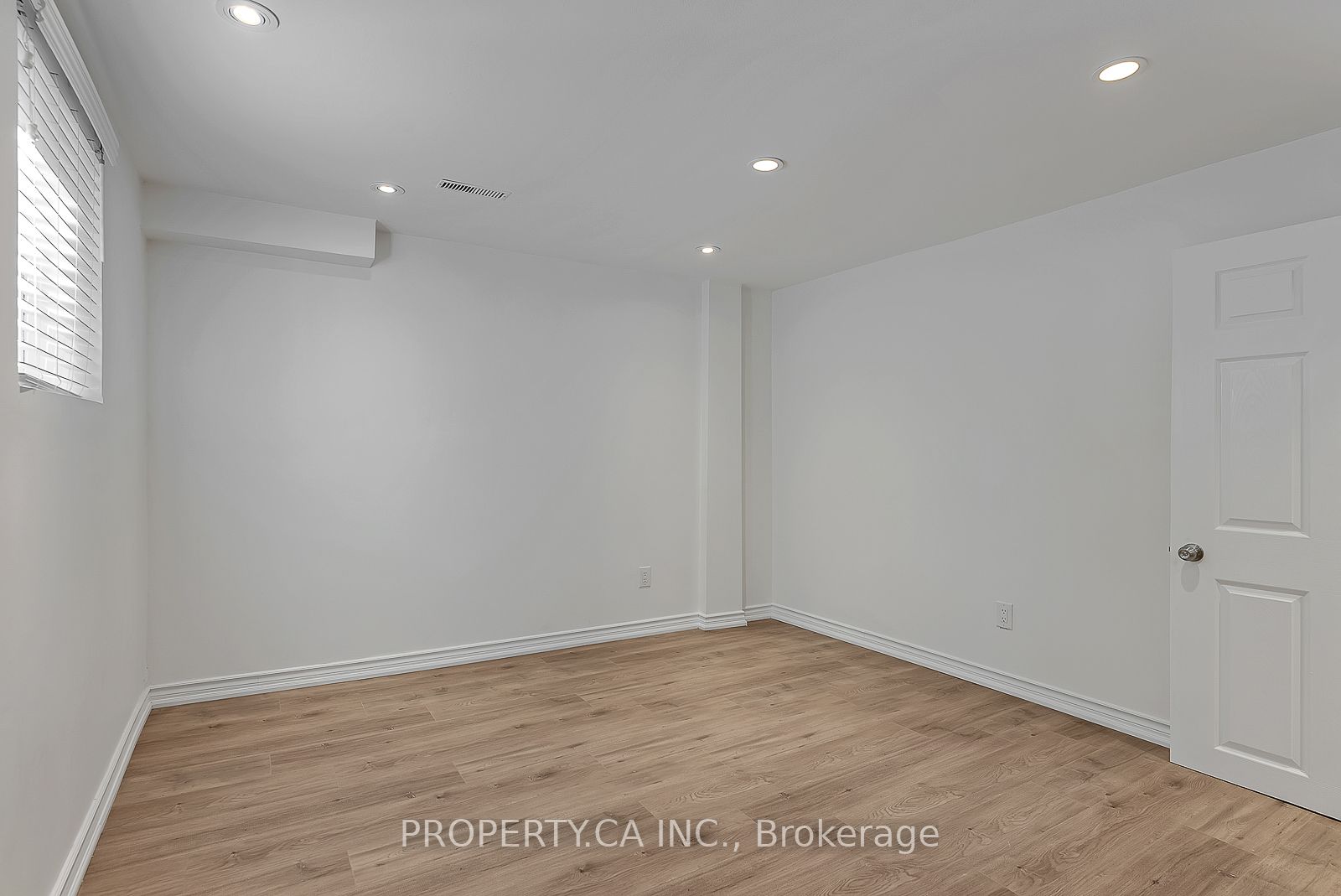 MLS #W12364983 image #14