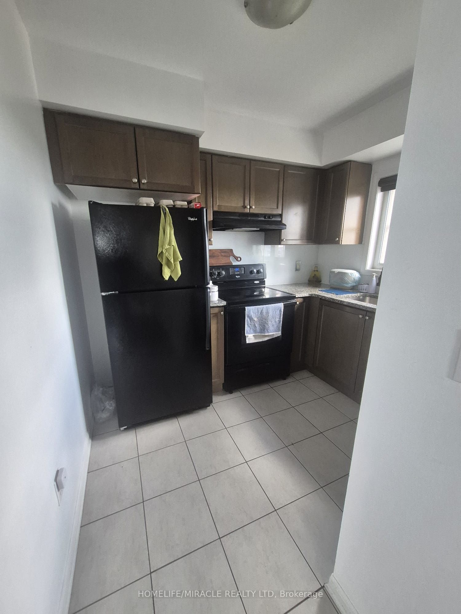 MLS #W12365070 image #11