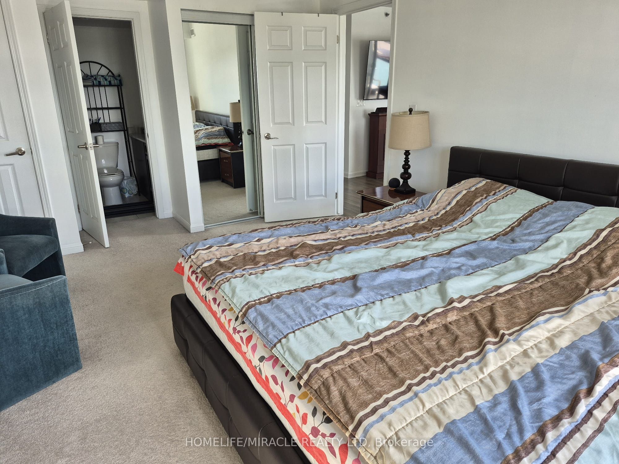 MLS #W12365070 image #19