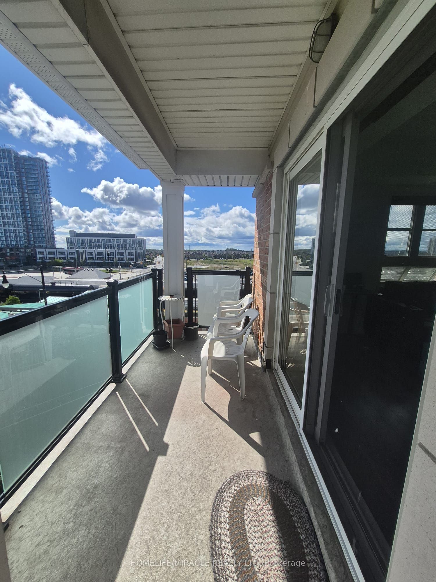 MLS #W12365070 image #29