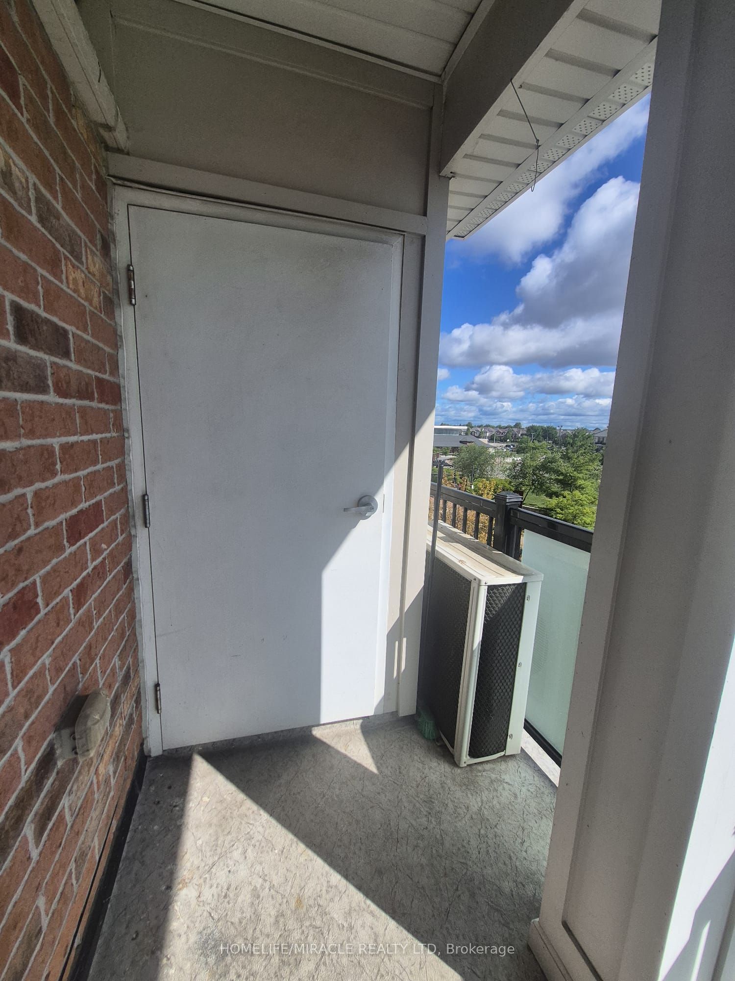 MLS #W12365070 image #30