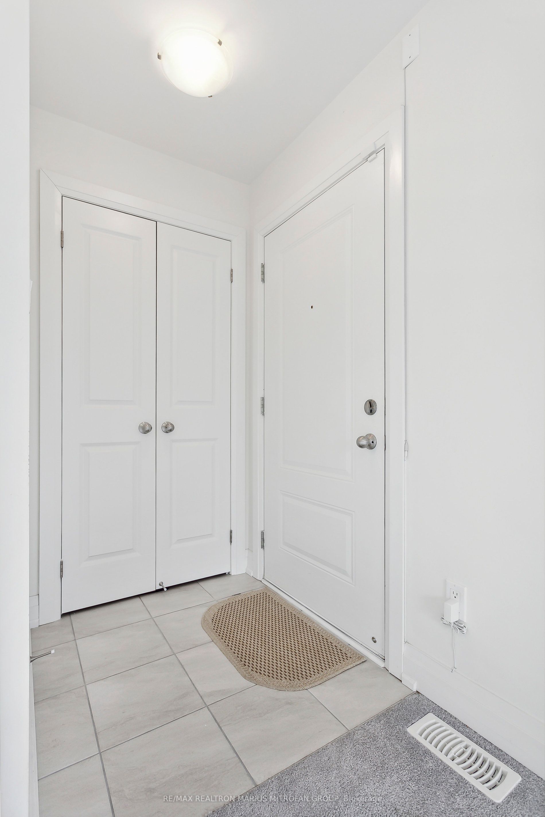 MLS #W12365128 image #9