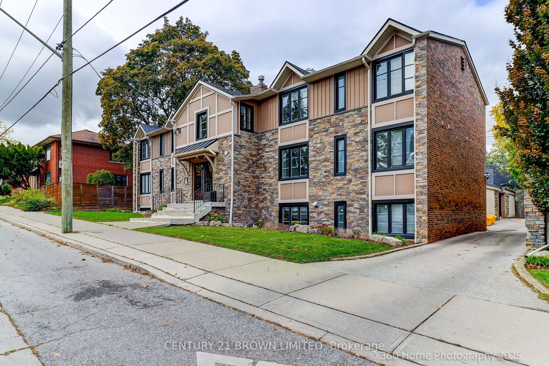 MLS #W12365181 image #25