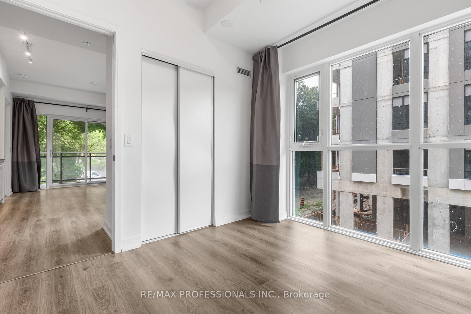 MLS #W12365184 image #12