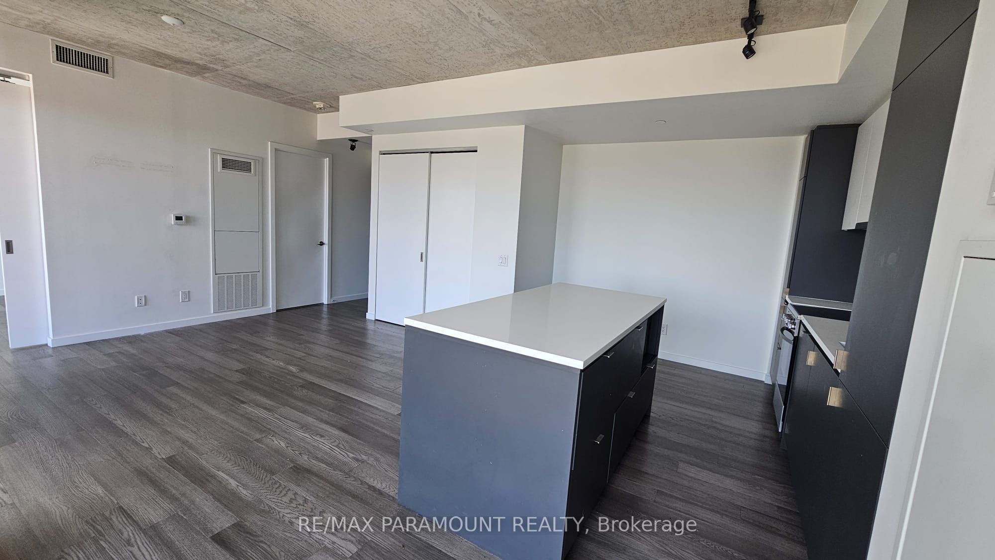 MLS #W12365344 image #7