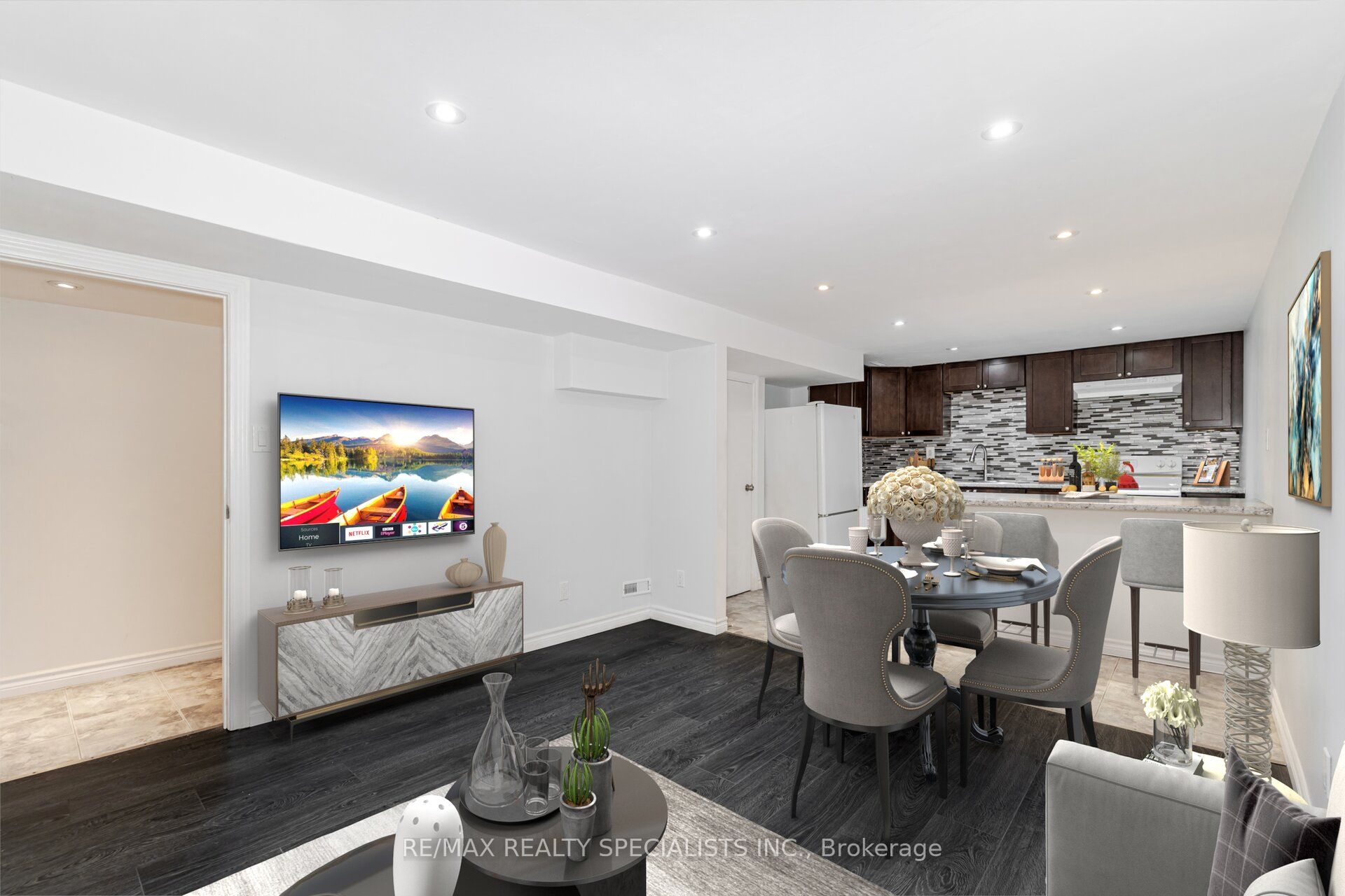 MLS #W12365353 image #2