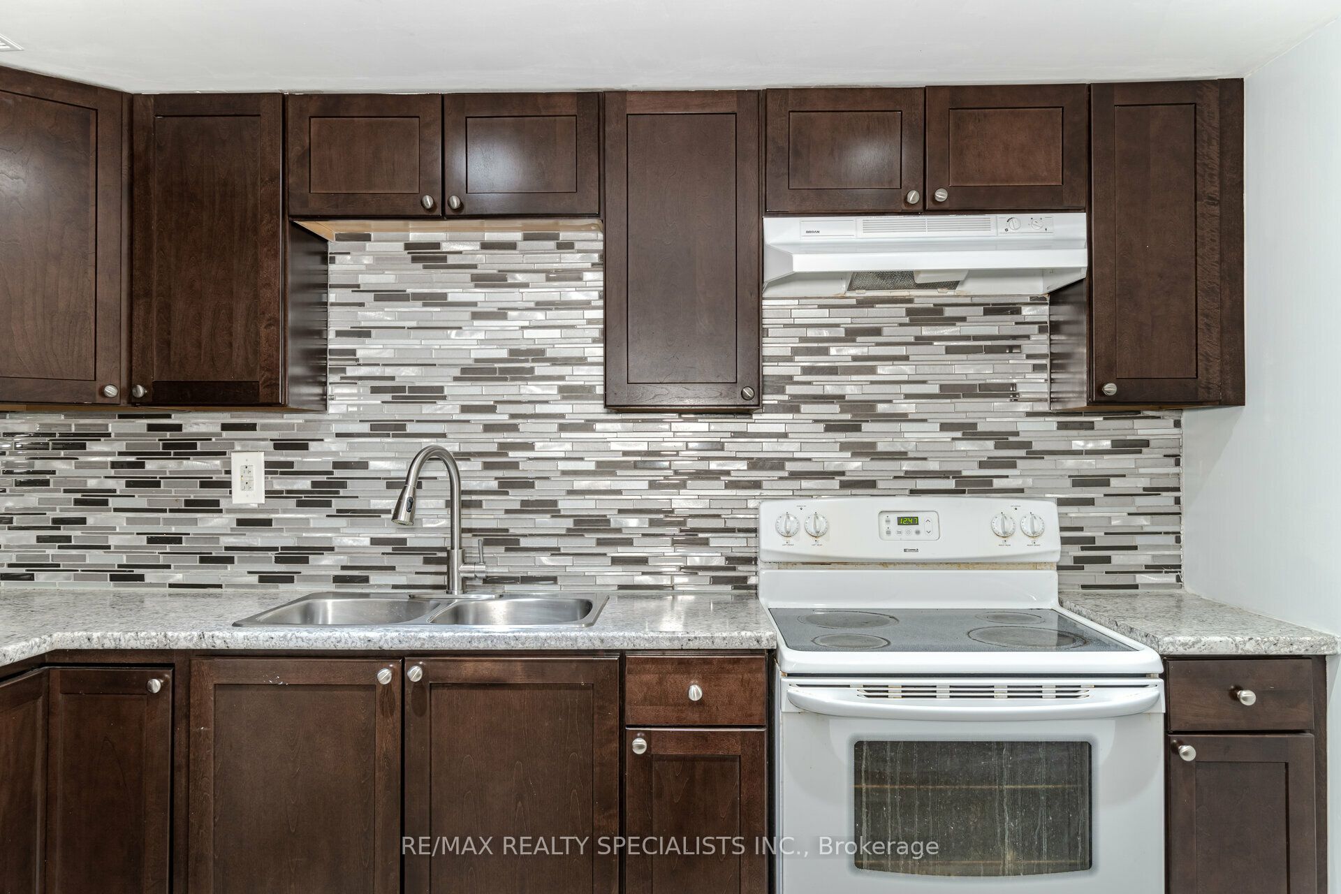 MLS #W12365353 image #5