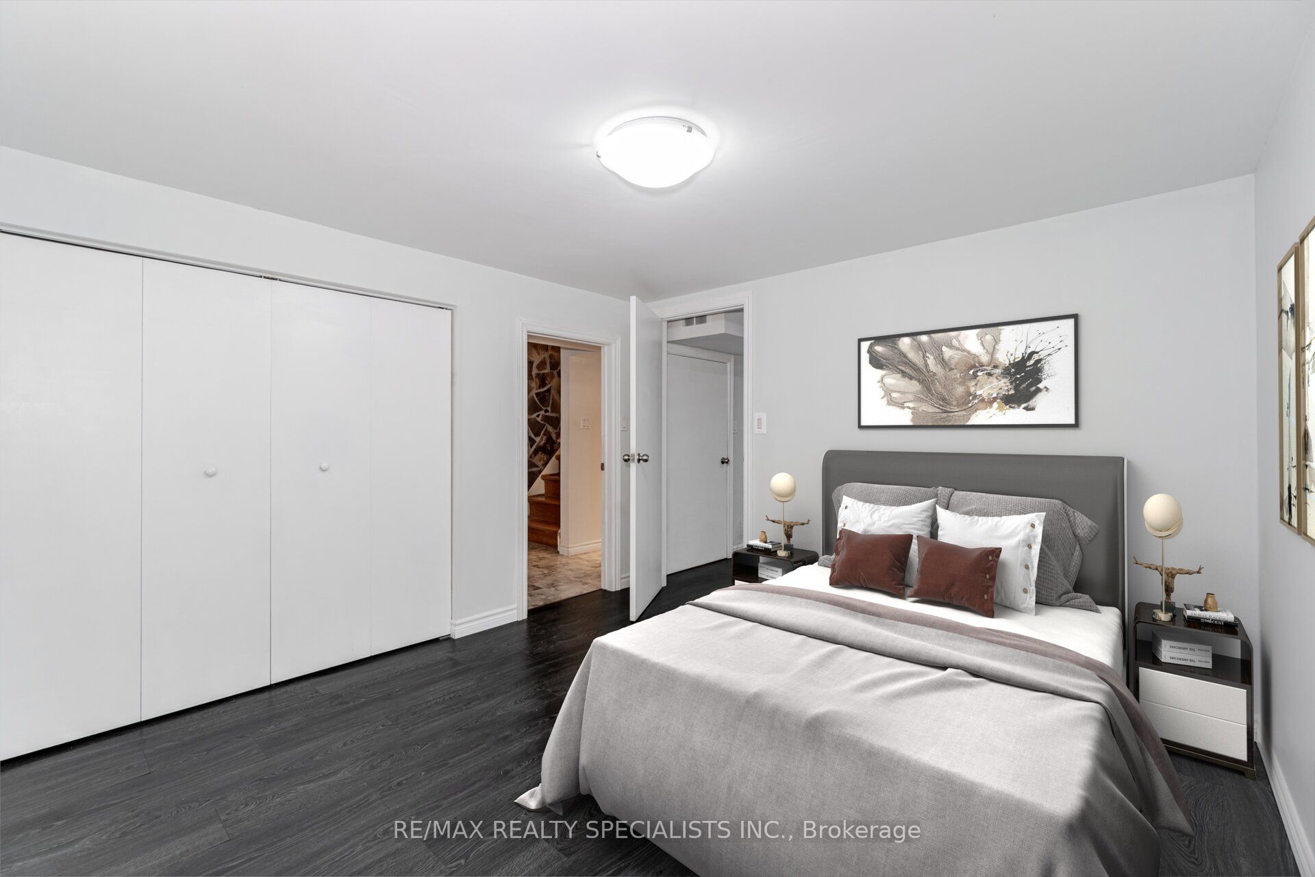 MLS #W12365353 image #9