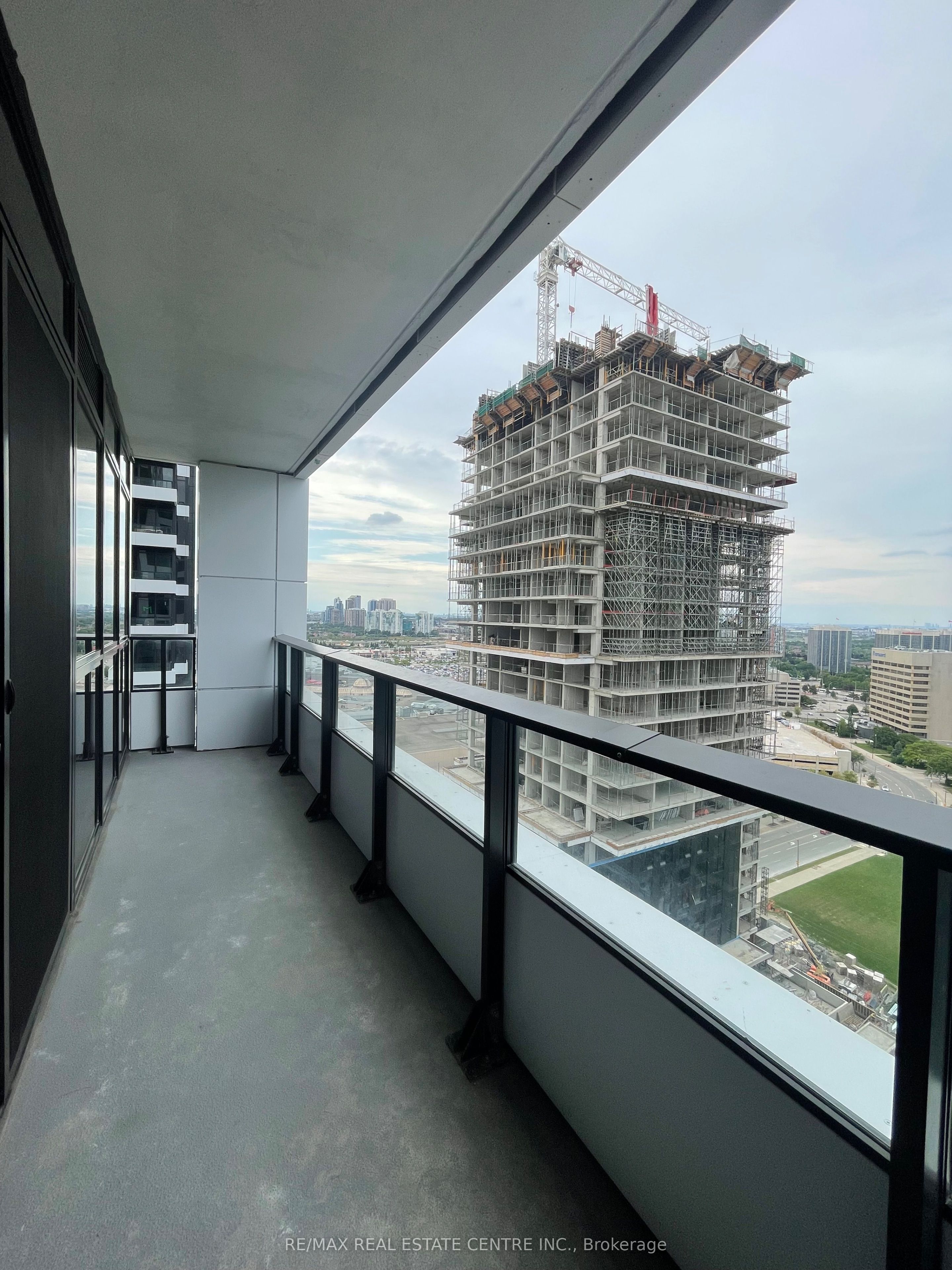 MLS #W12365440 image #21