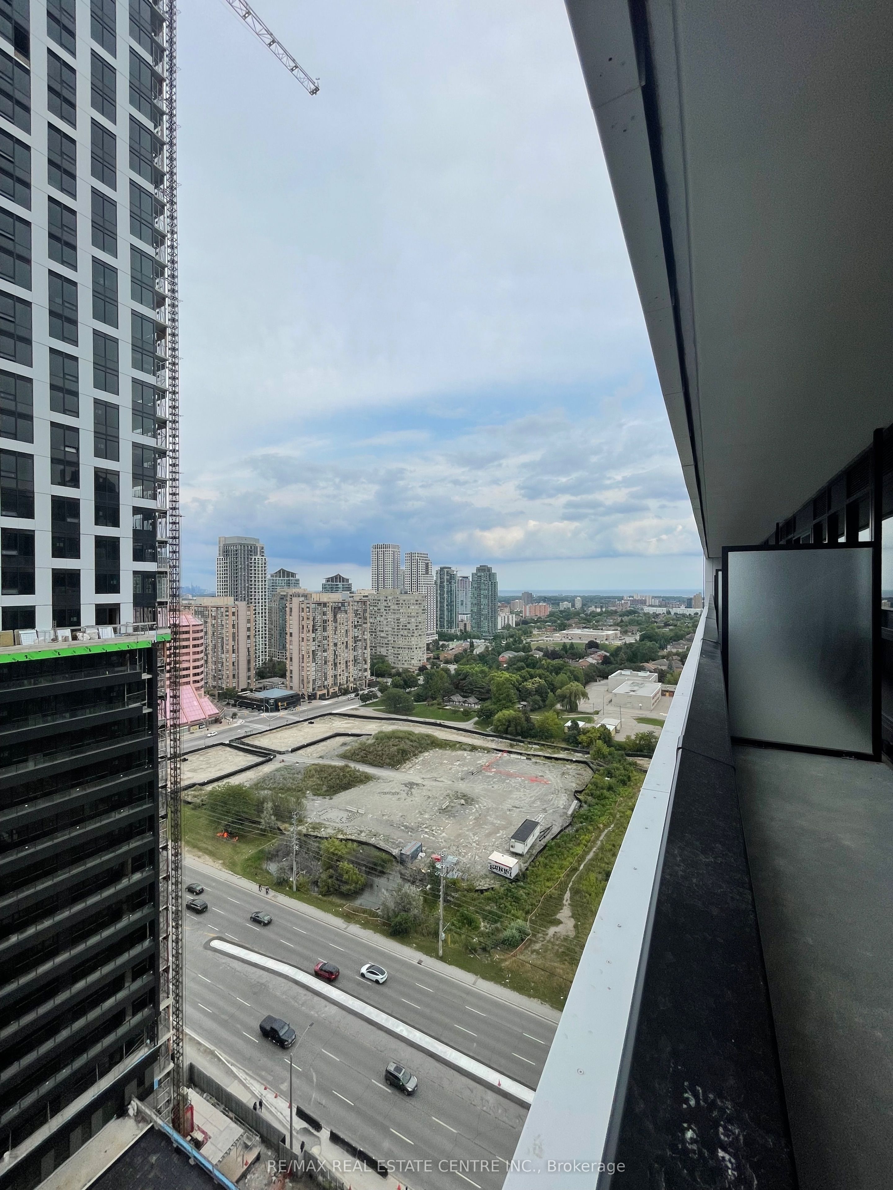 MLS #W12365440 image #23