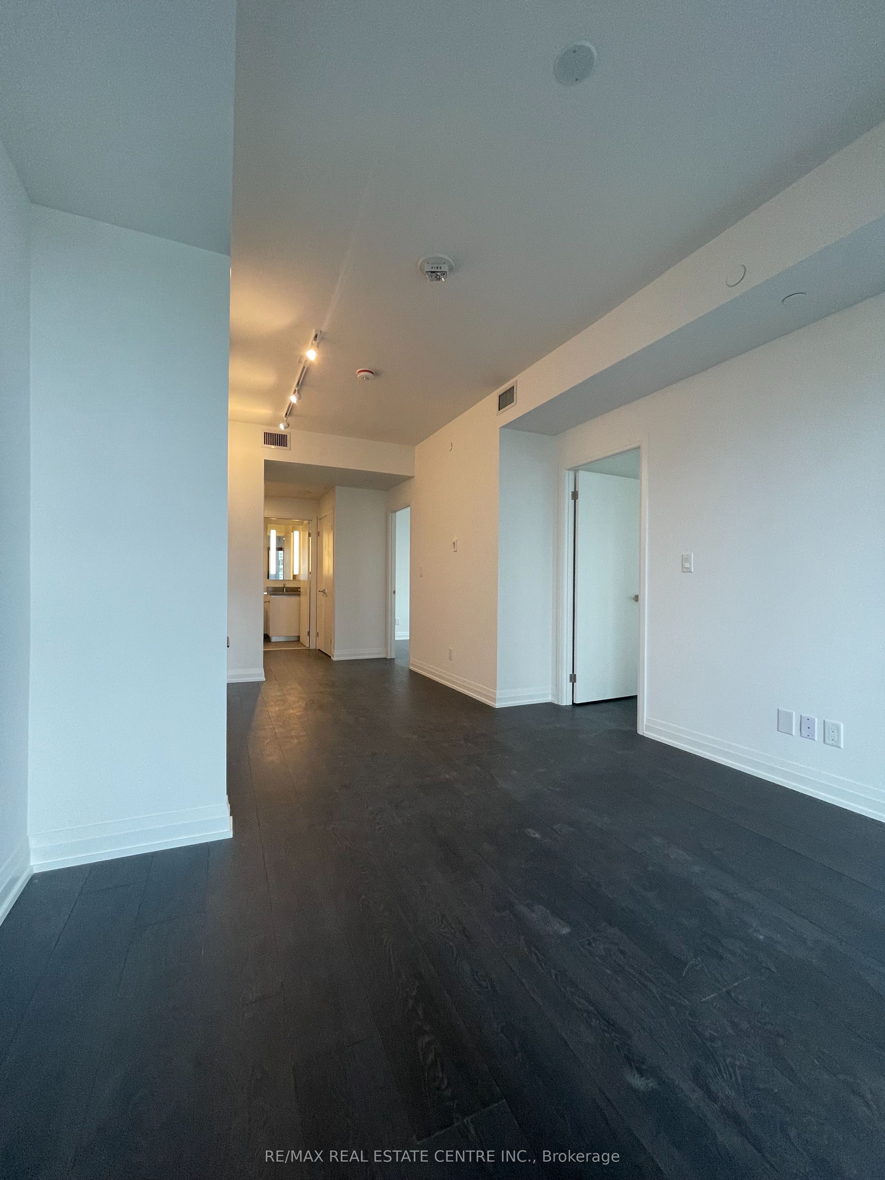 MLS #W12365440 image #6