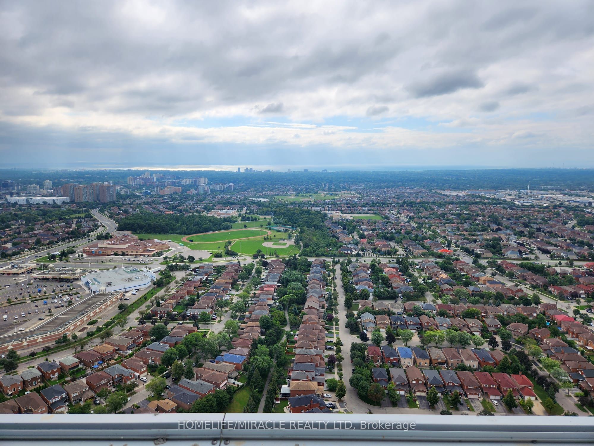 MLS #W12365543 image #16